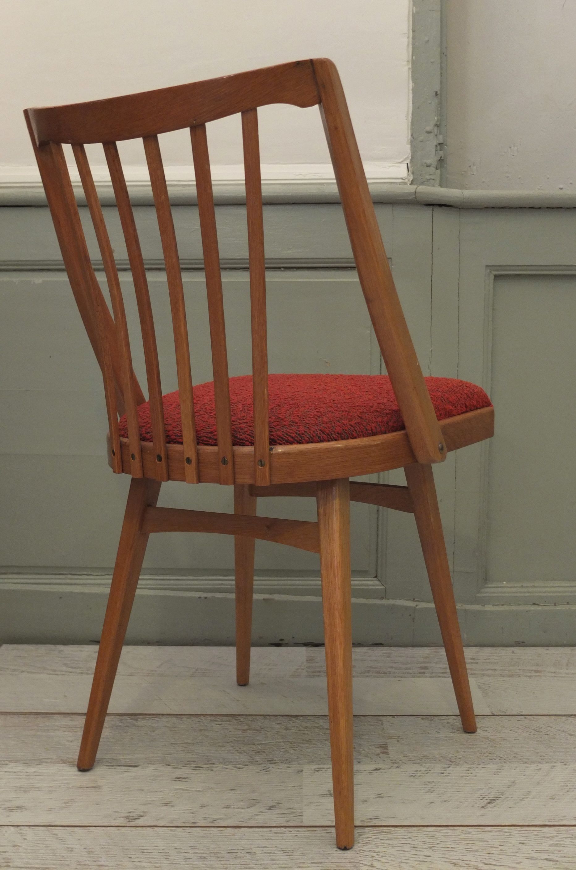 chaise-ton-tchèque-style-scandinave-aero 9