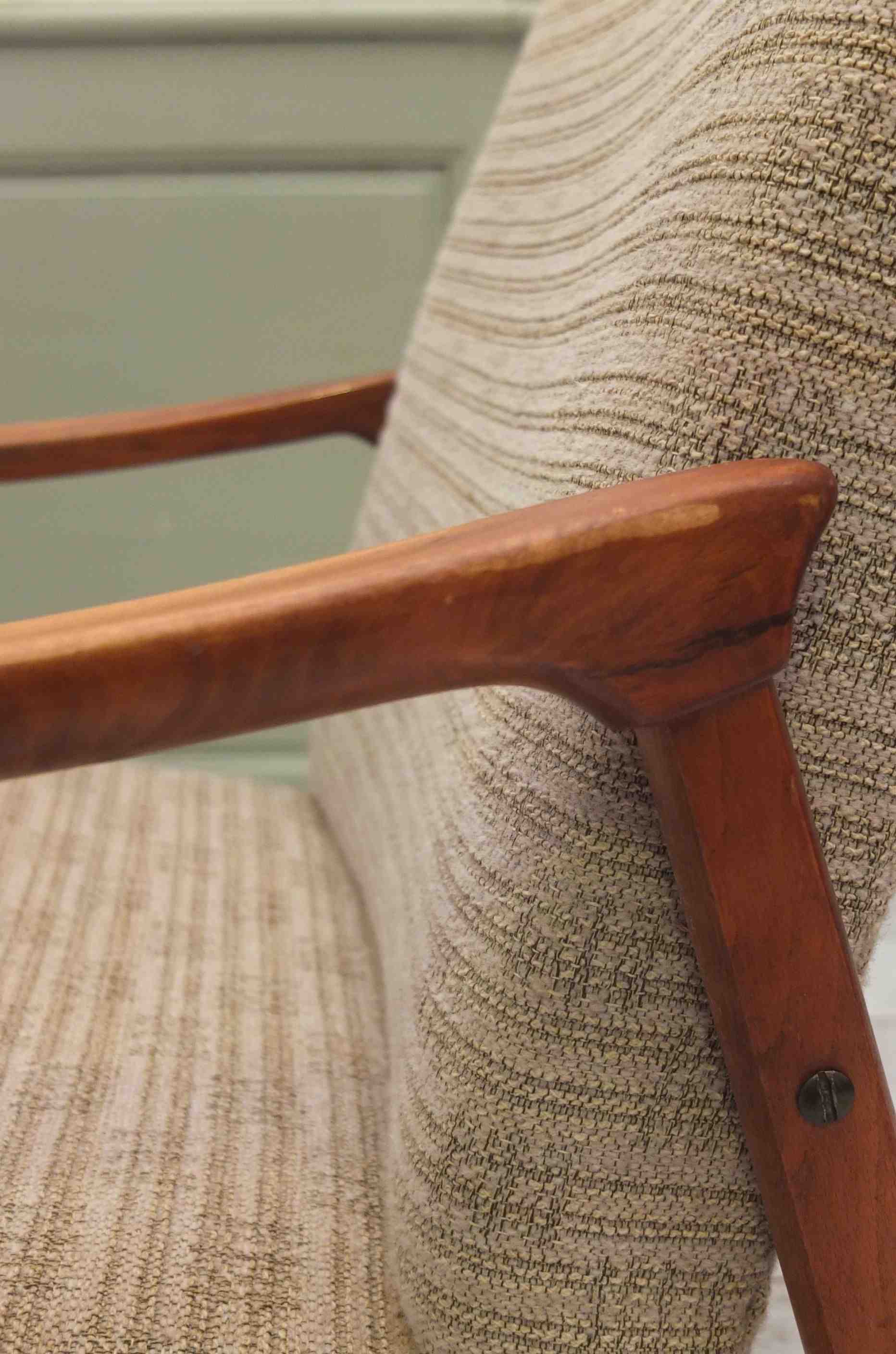 Slavia Vintage Fauteuil scandinave des années 50 "Nyborg" détail accoudoir droit