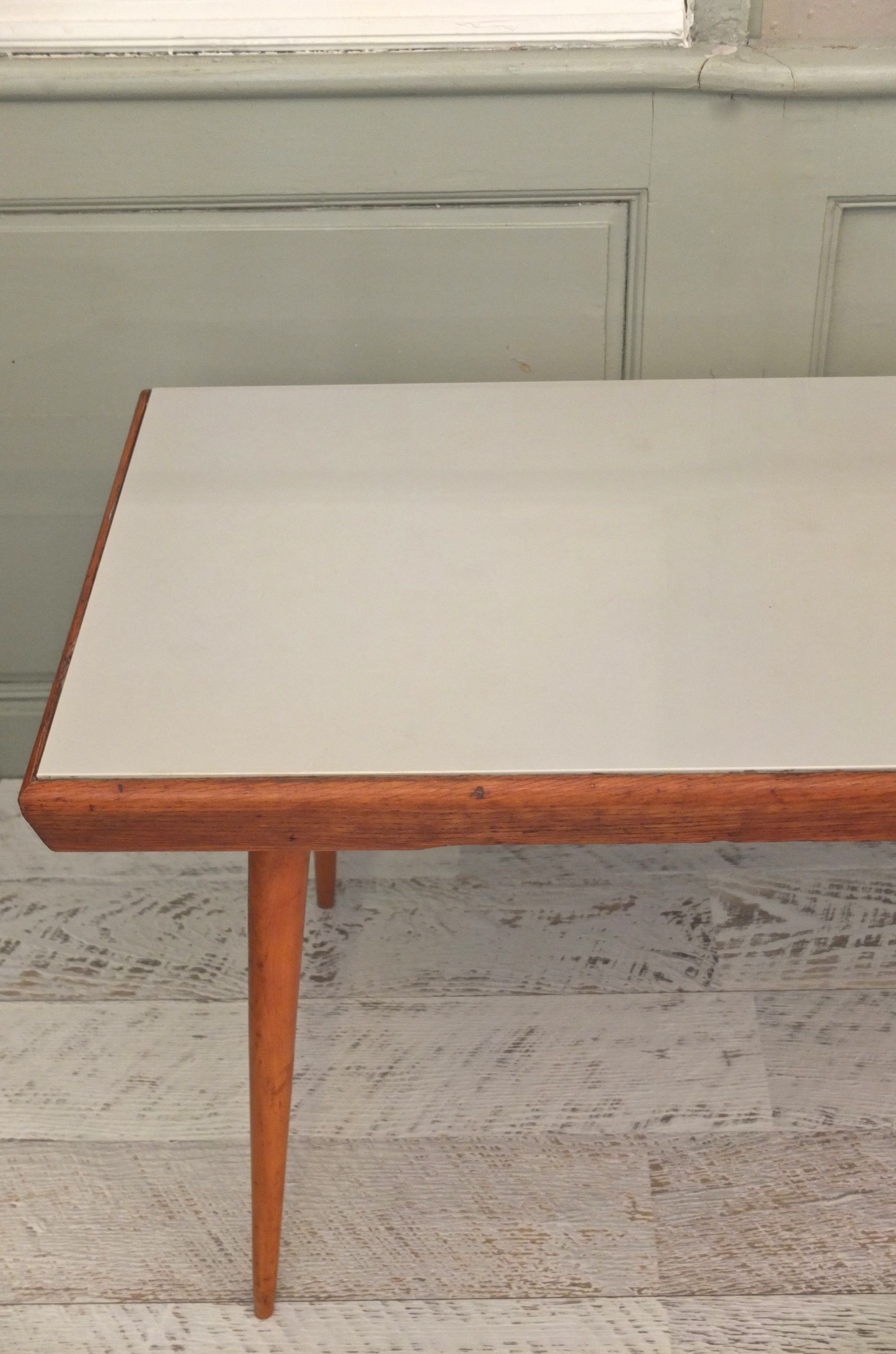 table pieds compas clair obscur Slavia Vintage