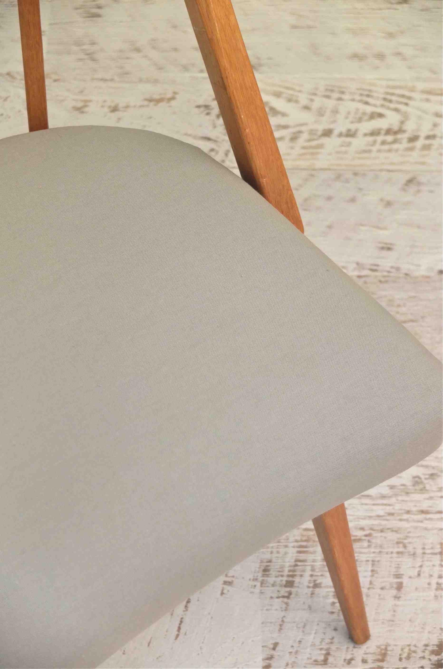 chaise de style scandinave Ton "Baltique" slavia vintage 10