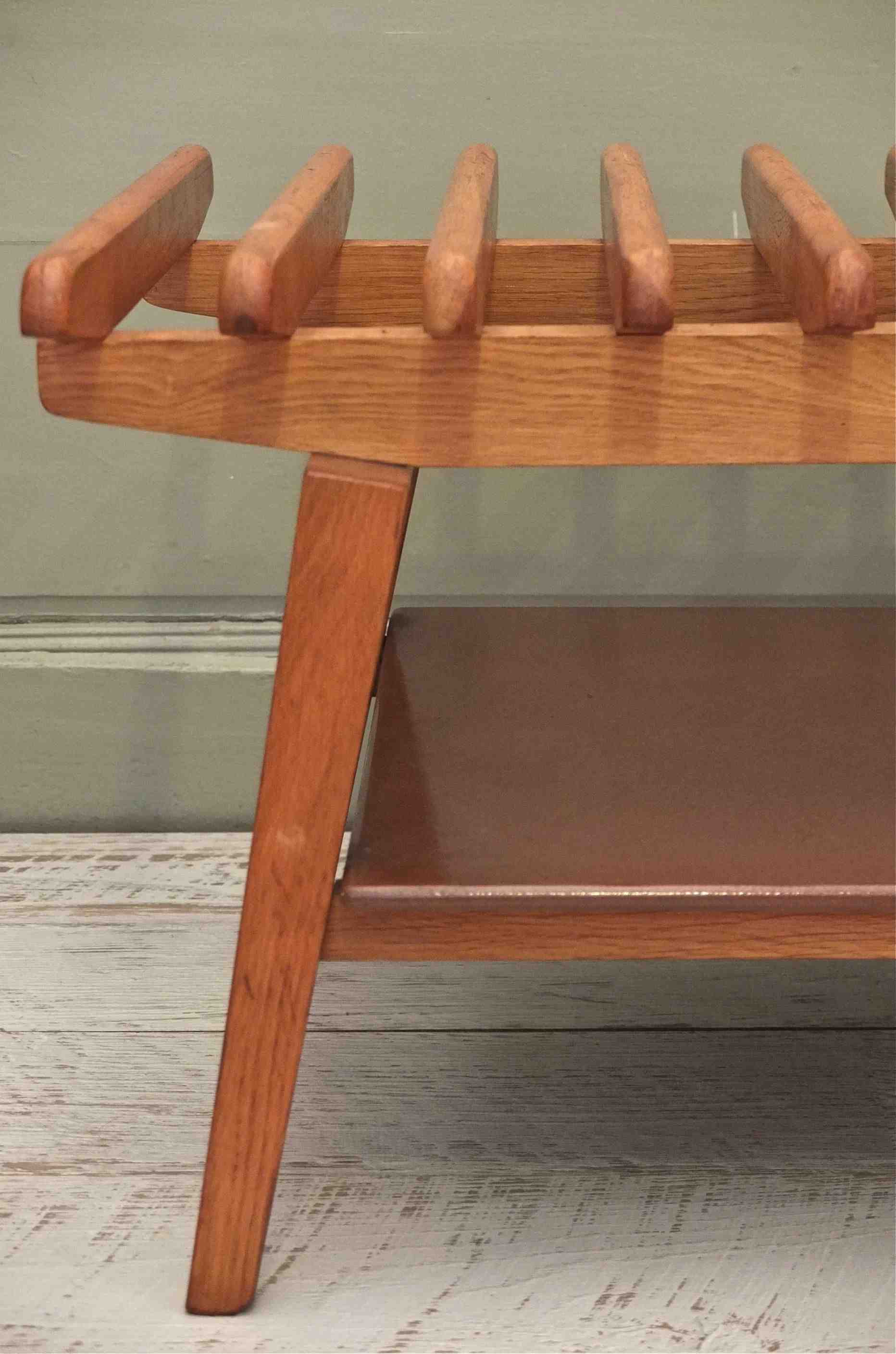 table basse de style scandinave bois natural slavia vintage