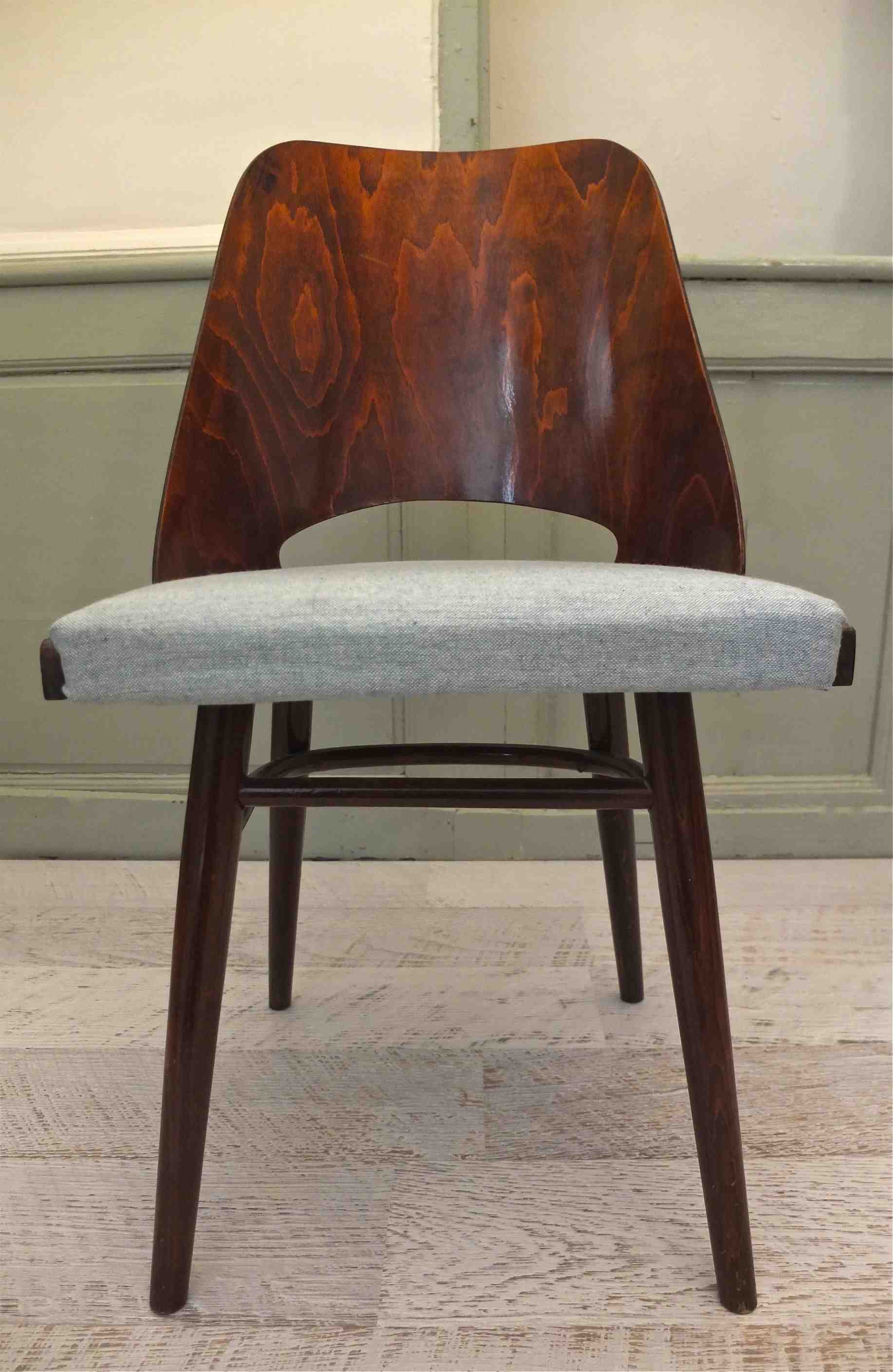 Slavia Vintage chaise Ton en bois thermoformé des années 60 vintage "Kava"  photo de face