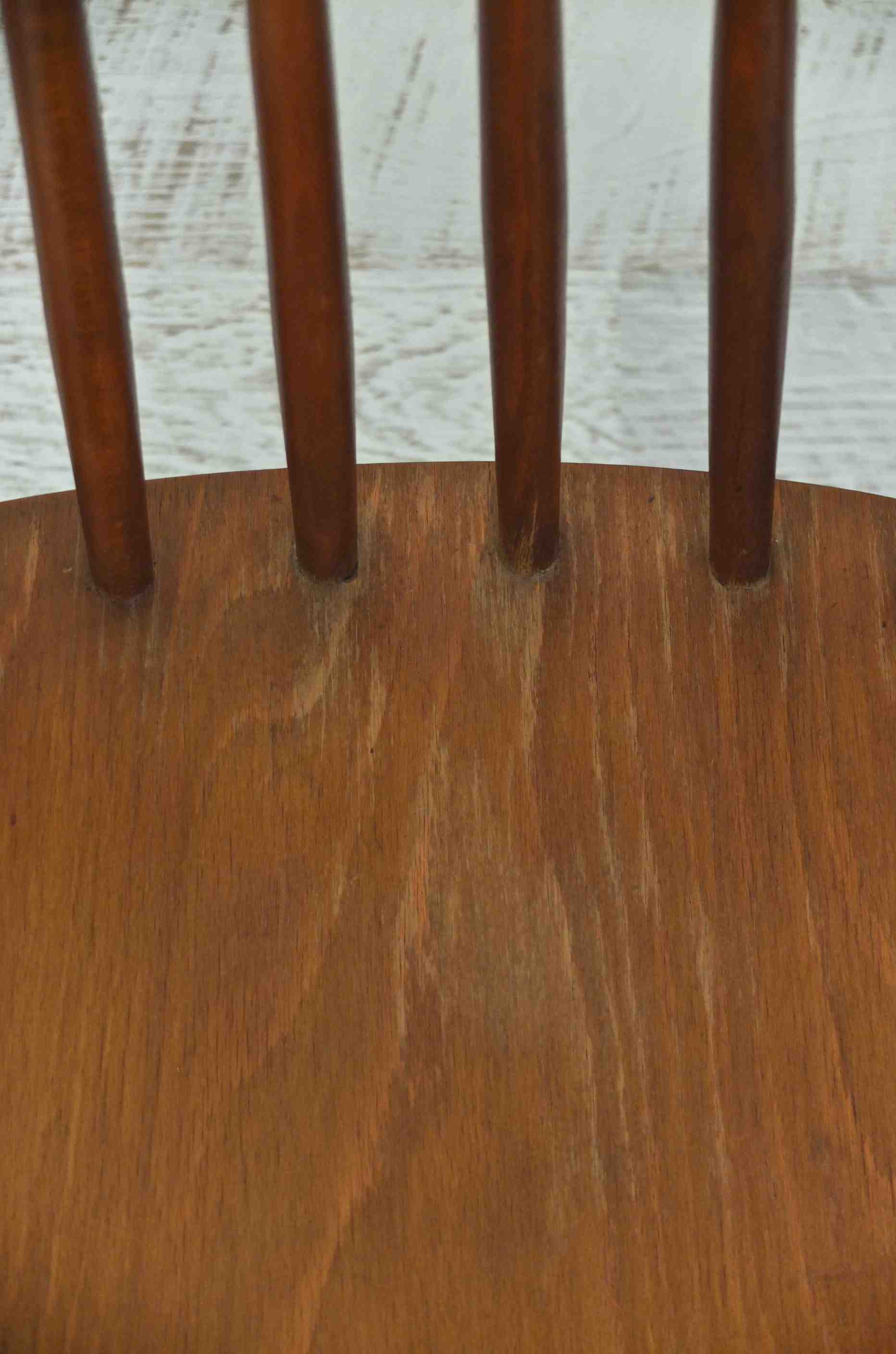 chaise vintage bois de style scandinave folk portland slavia vintage 5