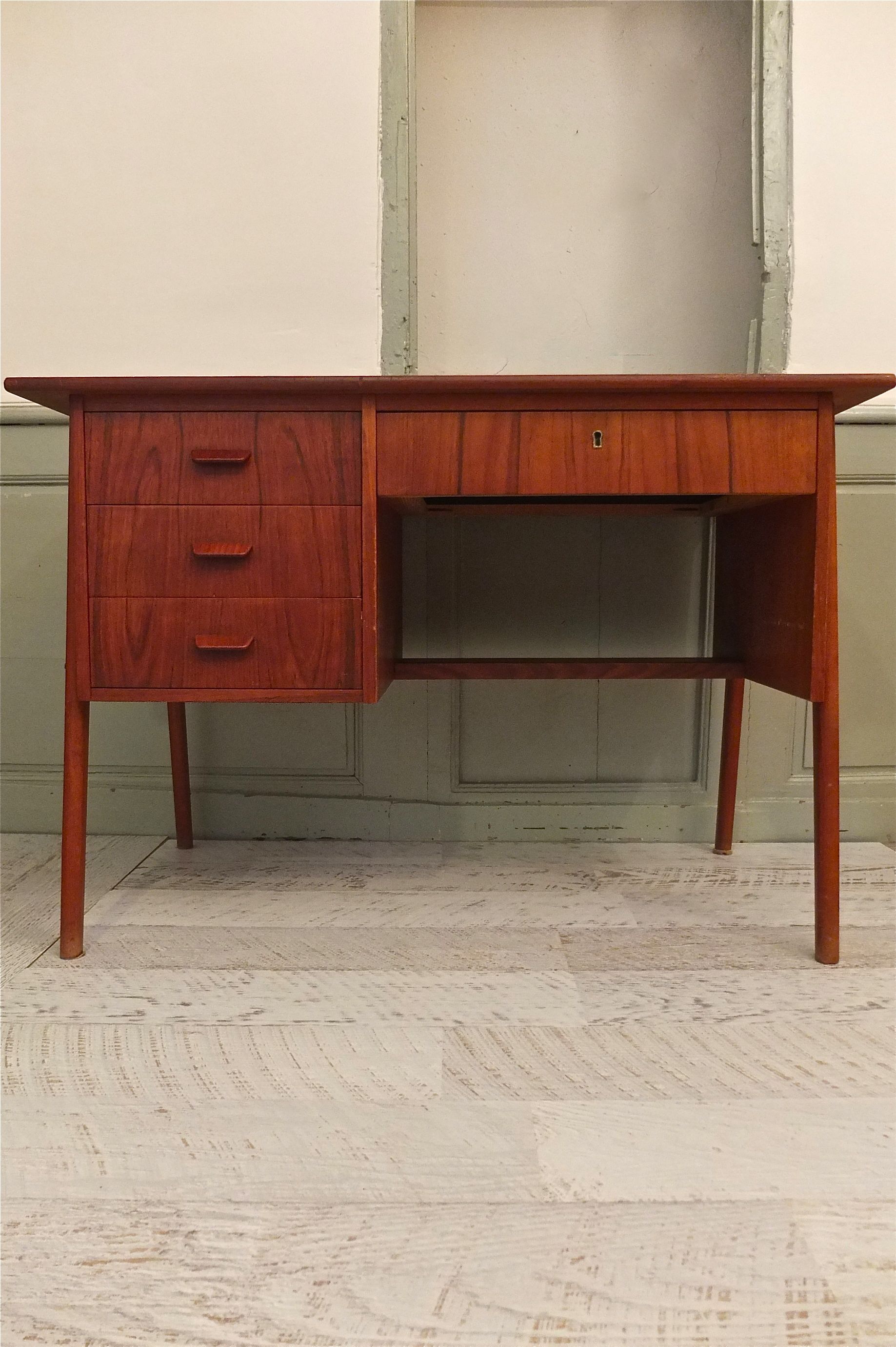 bureau scandinave vintage Aalborg Slavia Vintage 17