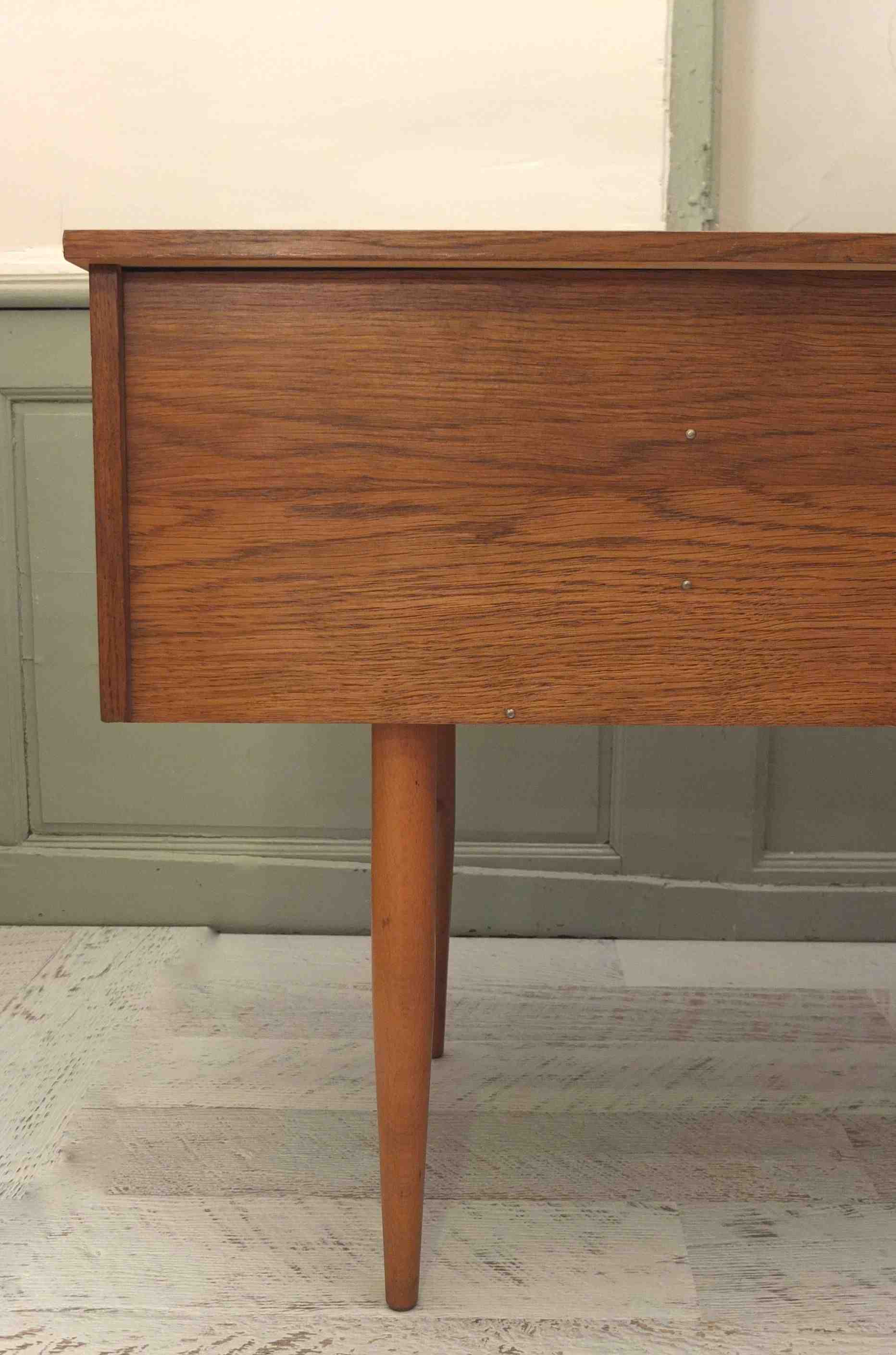 Slavia Vintage bureau en bois allemand vintage de style scandinave annees 60 "Essential" partie arriere bureau