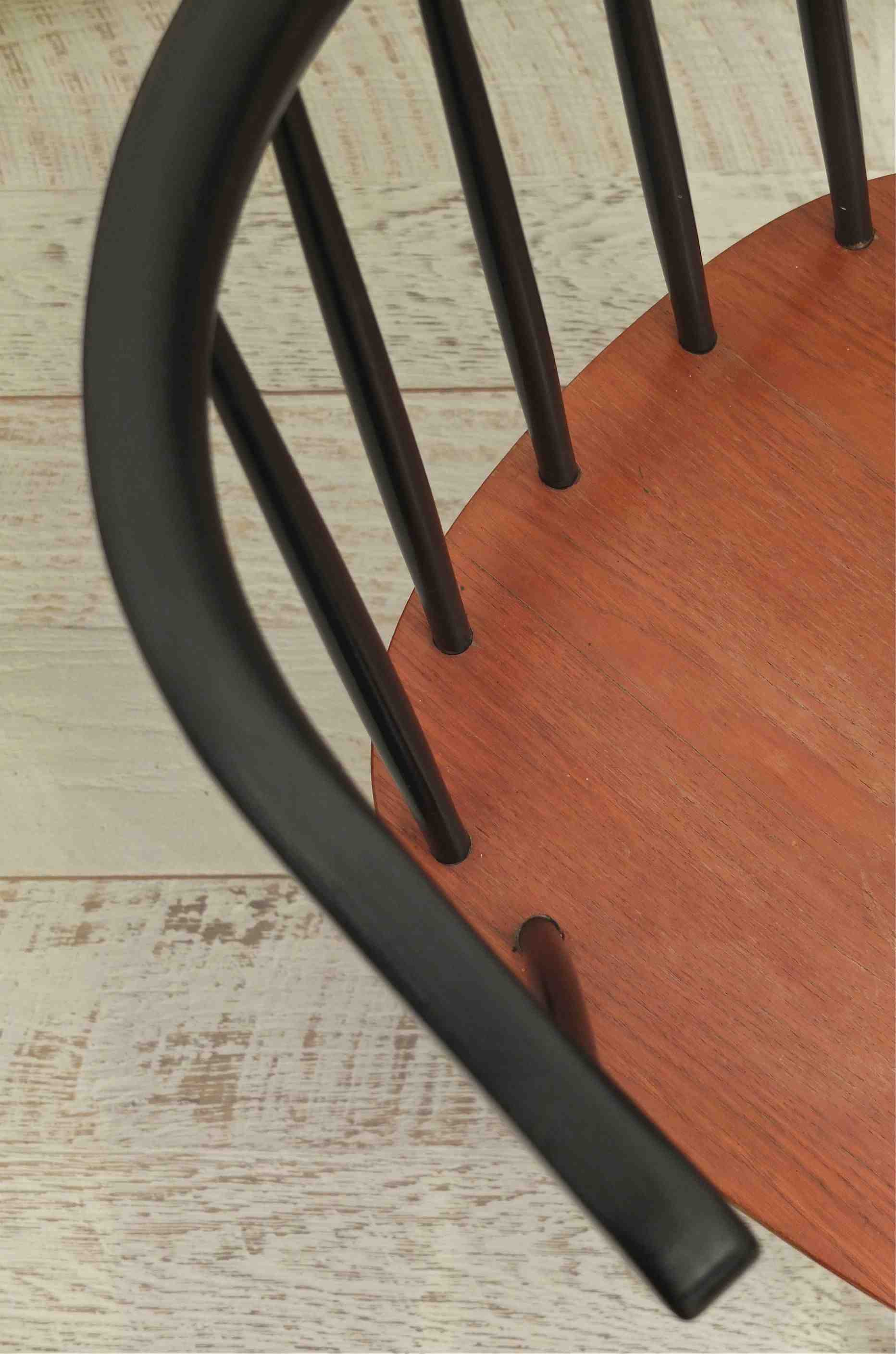 Slavia Vintage fauteuil vintage des annees 60 de ilmari Tapiovaara "Vaasa" detail bras