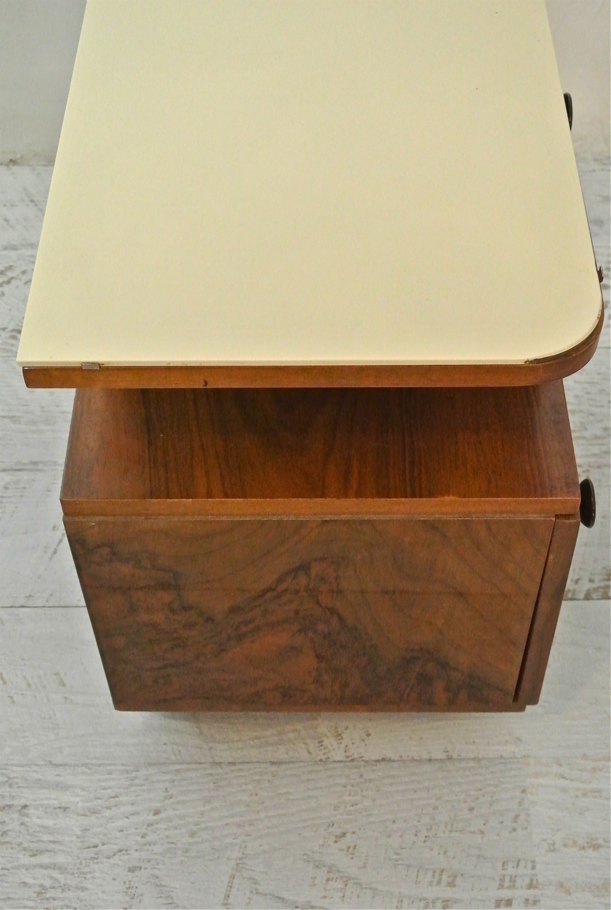 Slavia Vintage table de chevet art déco modèle "Mildred"