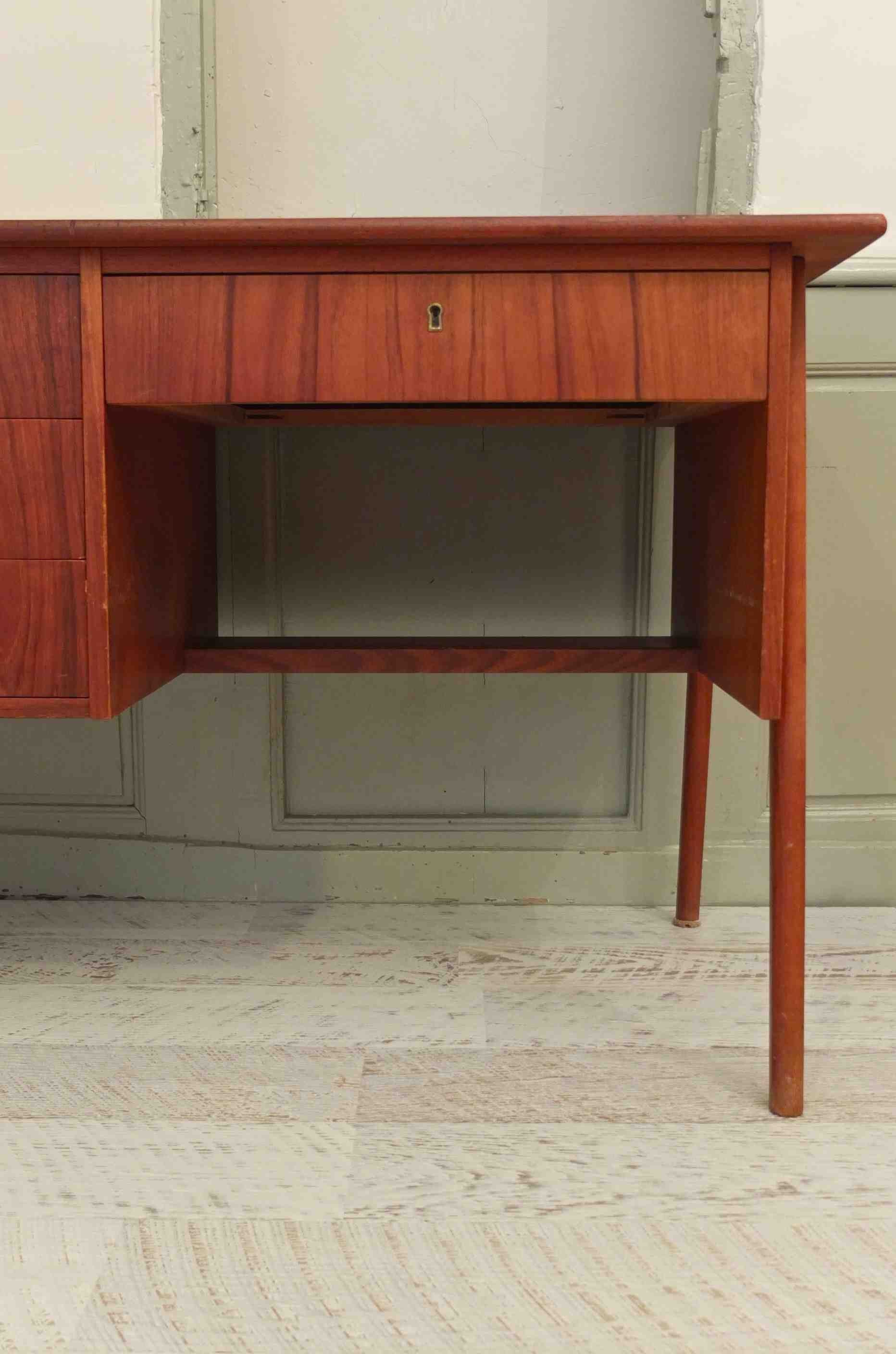 bureau scandinave vintage Aalborg Slavia Vintage 3