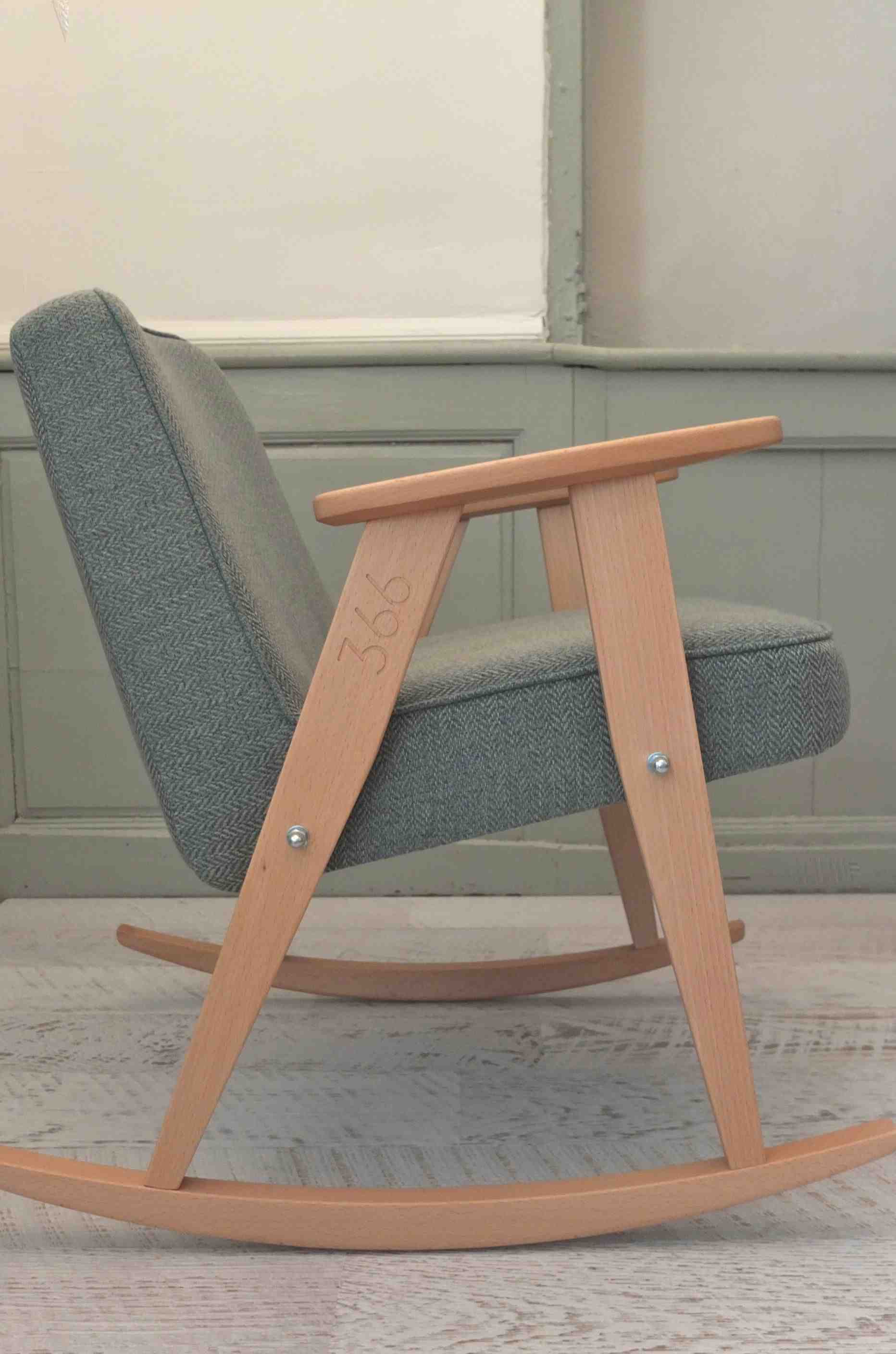 design polonais 366 concept rocking chair 366 jozef Chierowski 12