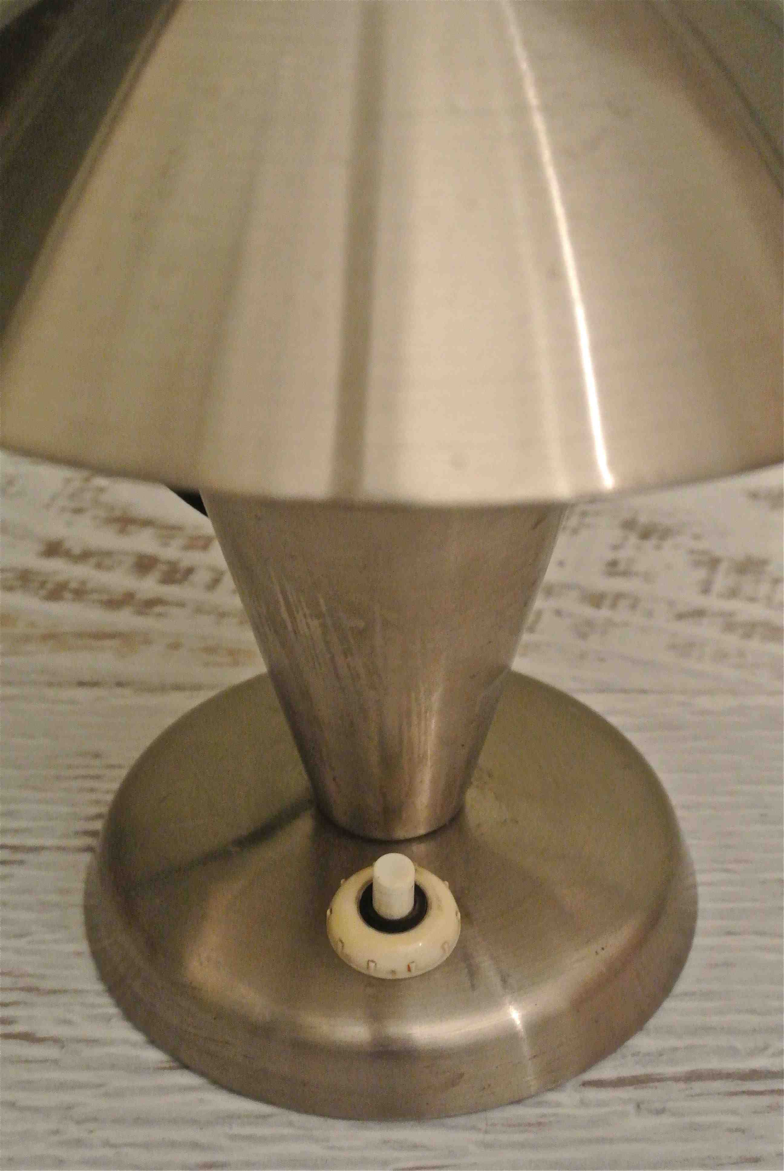 Slavia Vintage petite lampe chromée années 40 "MGM" reflets