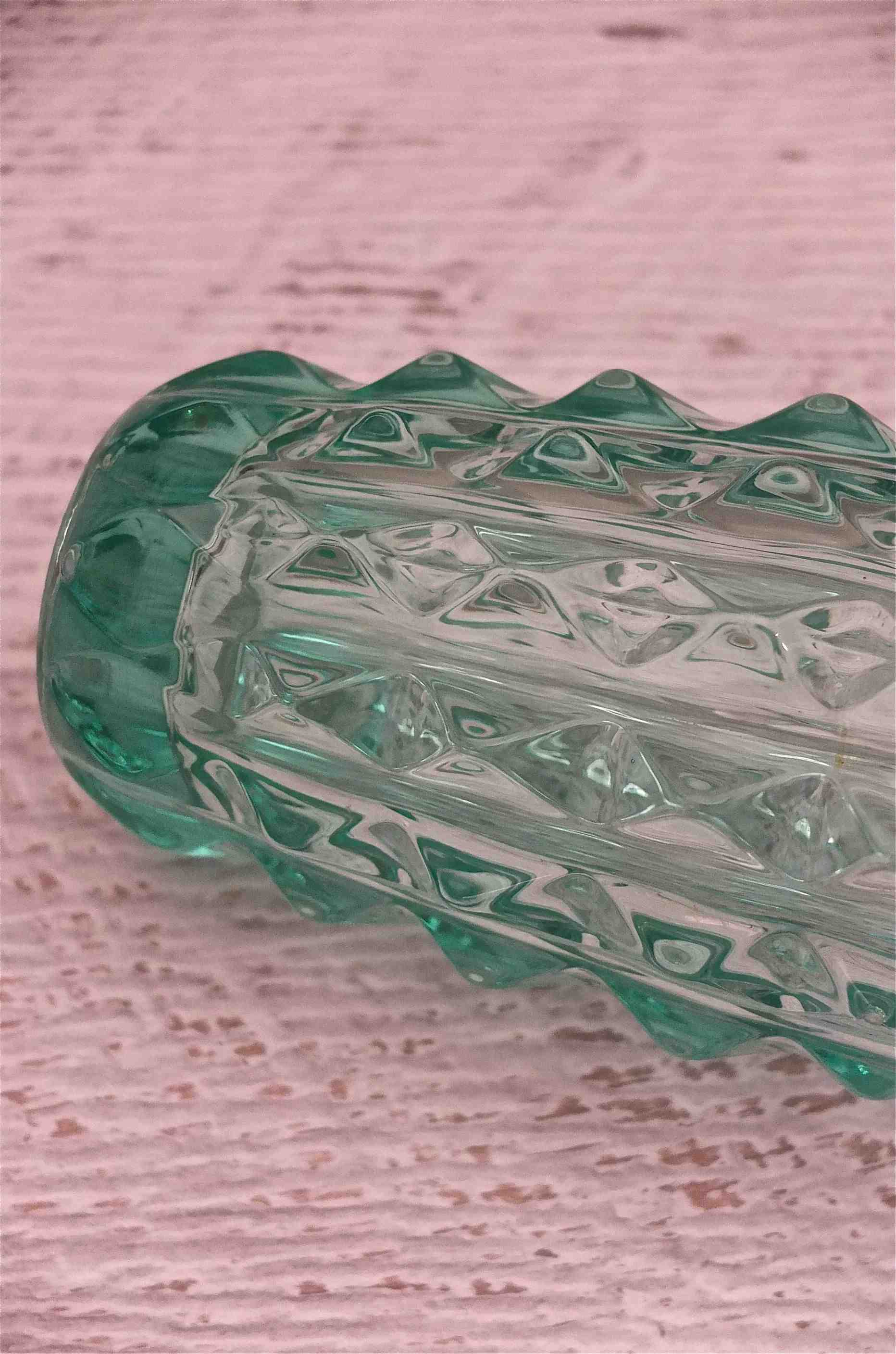 Slavia Vintage vase en verre de stye Bruxelles 58  annees 60 vintage "Emerald" detail lignes du verre