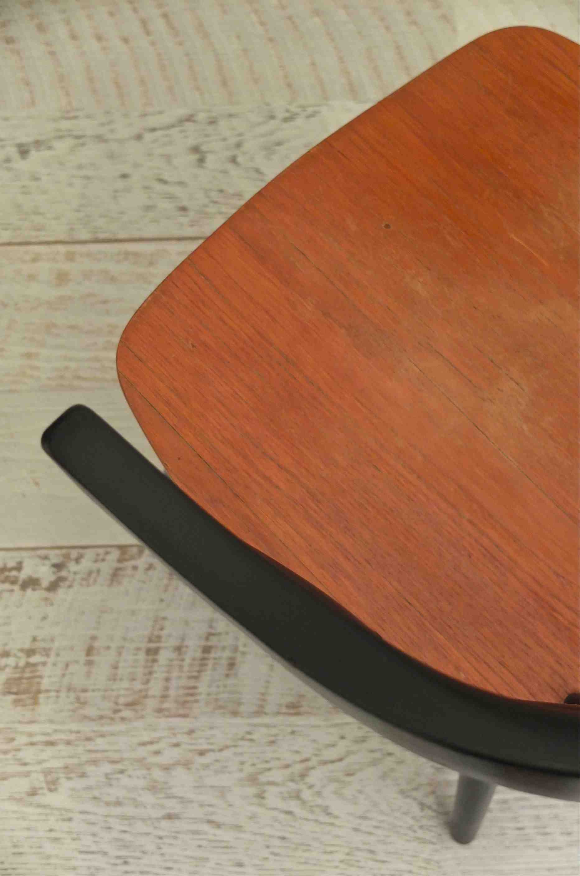 Slavia Vintage fauteuil vintage des annees 60 de Ilmari Tapiovaara "Vaasa" bras et assise