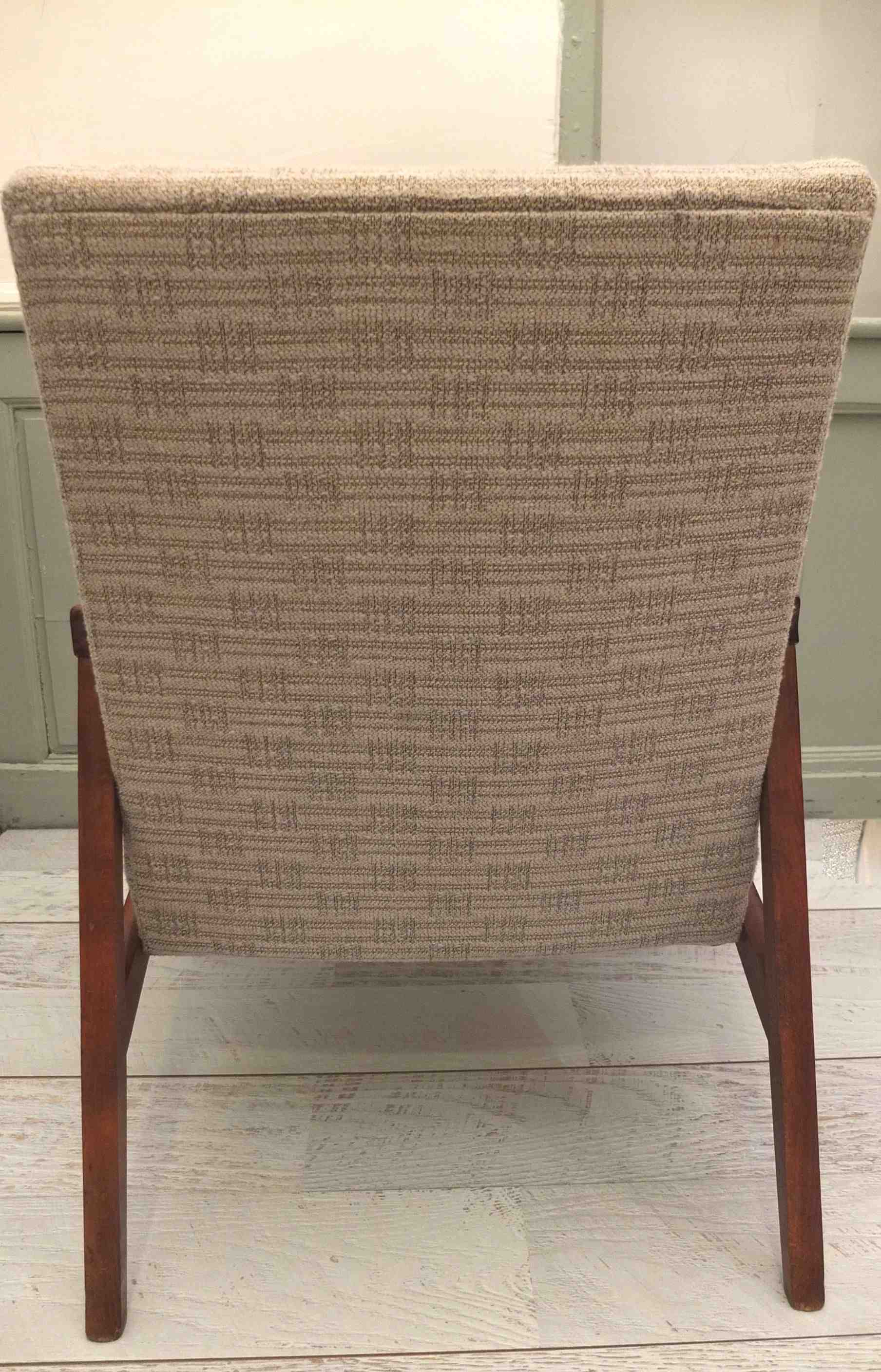 Slavia vintage fauteuil de style scandinave Nyborg photo dossier partie arrière