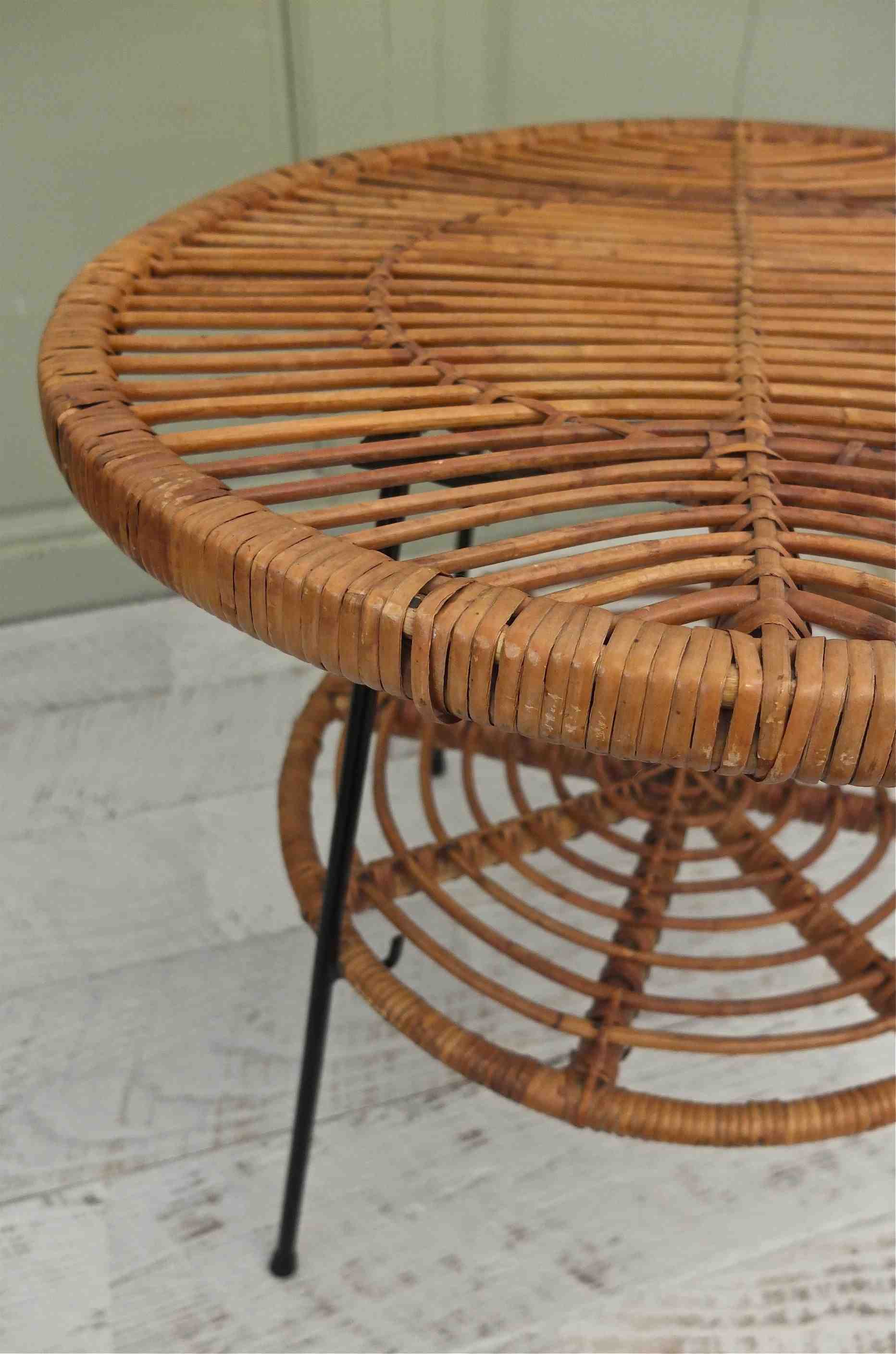 Slavia vintage détail rotin table vintage des années 50 modèle Condesa