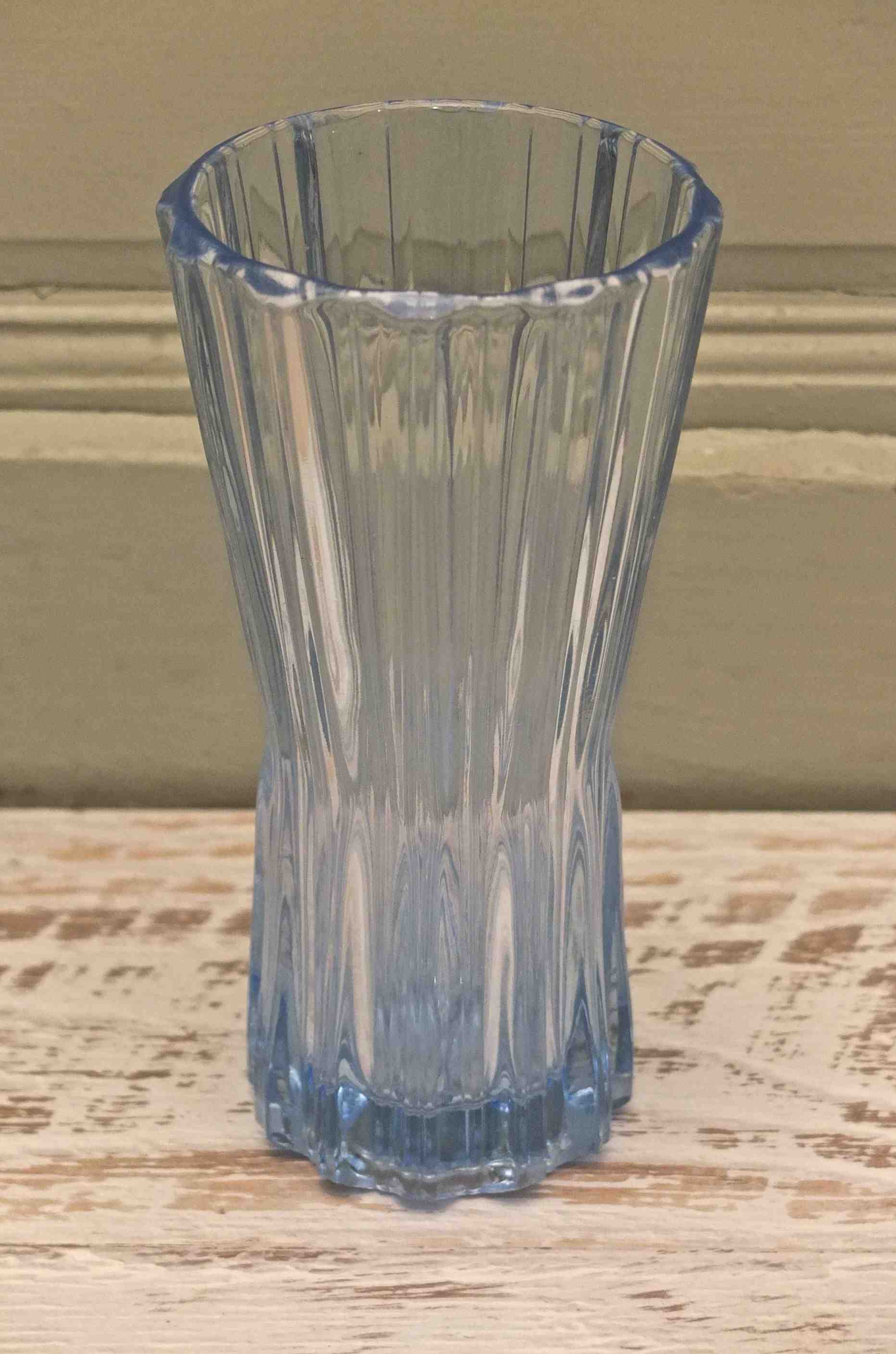 vase en verre tcheque des annees 60 "Ice" Slavia Vintage 7