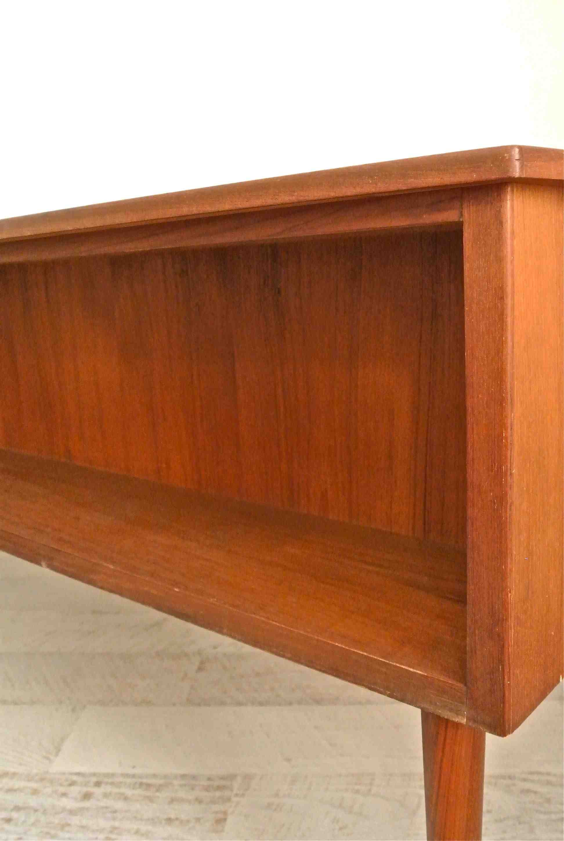 Slavia vintage bureau 60's de style scandinave modèle "Playtime"