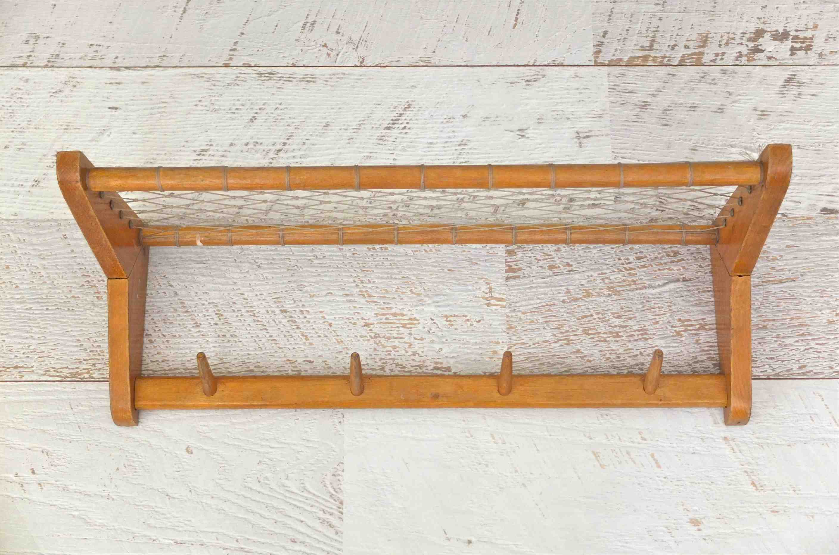 porte-manteaux vintage annees 60 bois wagon slavia vintage 8