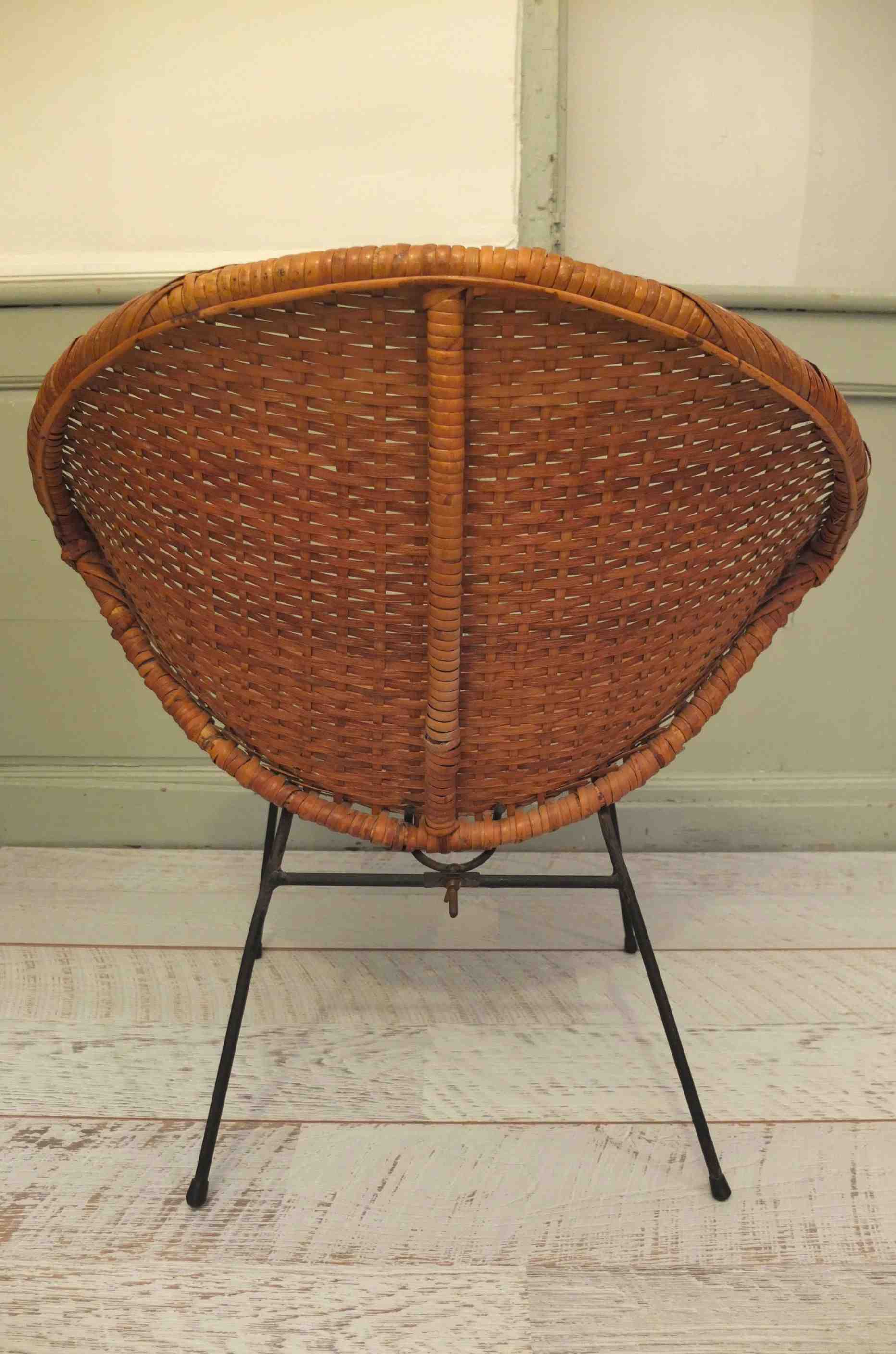 Slavia Vintage fauteuil des années 50 en osier vintage style Janine Abraham "Copacabana" photo dossier partie arrière