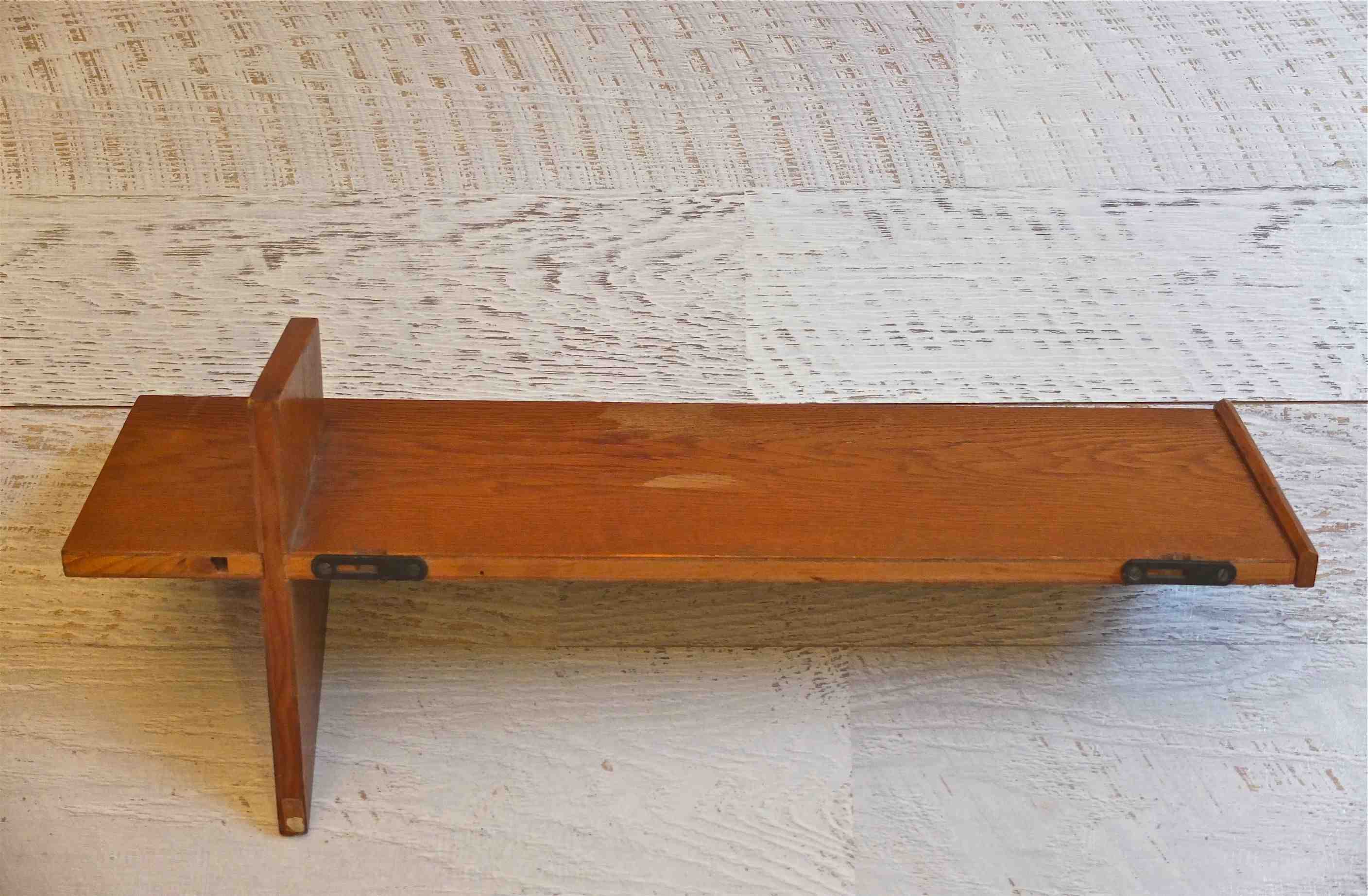 Slavia Vintage etagere vintage en bois de style moderniste "Angular"  4
