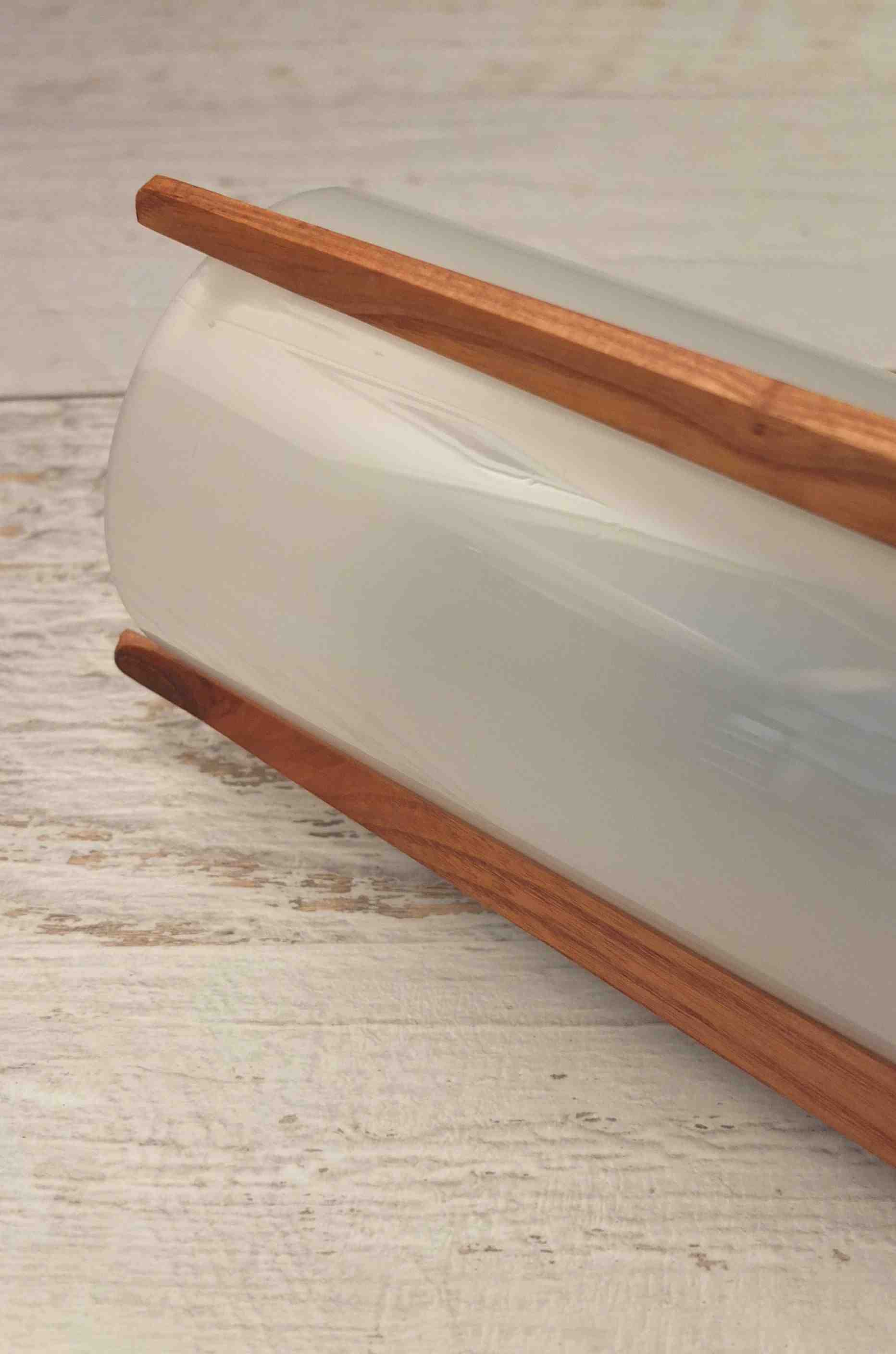 Slavia Vintage détail lignes lampe des années 80 vintage tchécoslovaque modèle "Lucerna" 