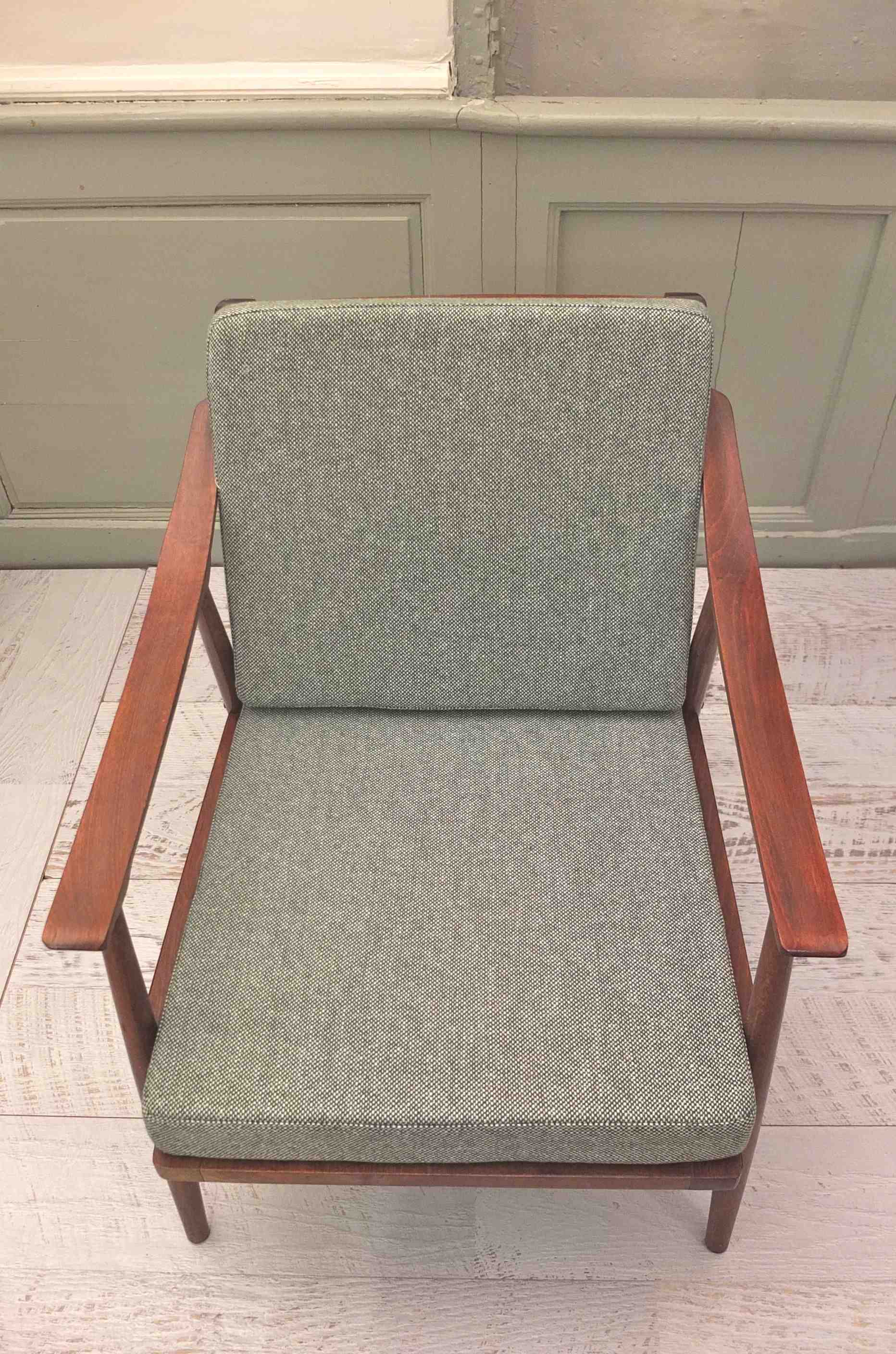fauteuil scandinave vintage "Gotland" annnes 50 slavia vintage 8