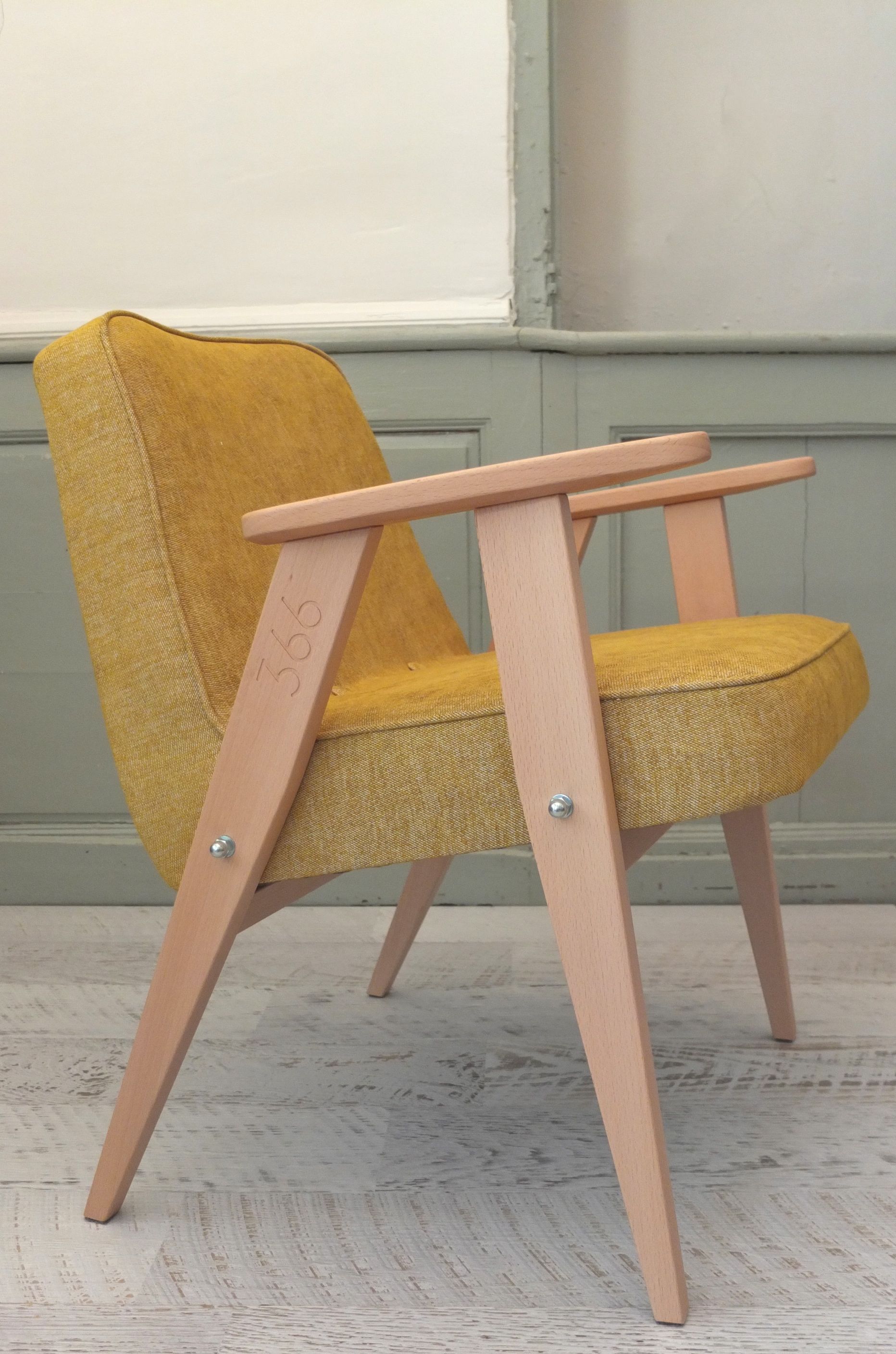 fauteuil 366 jozef chierowski fauteuil poloanis slavia vintage