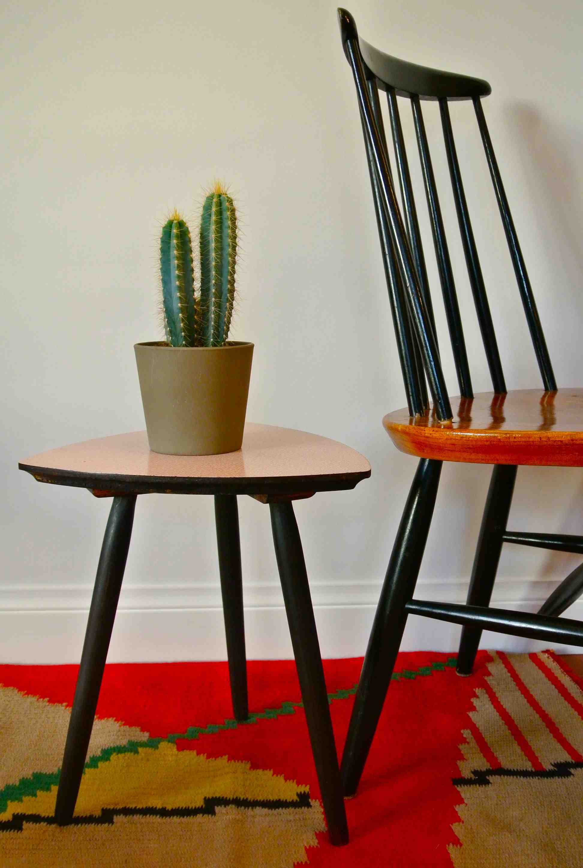 Slavia vintage petite table vintage Corbu 
