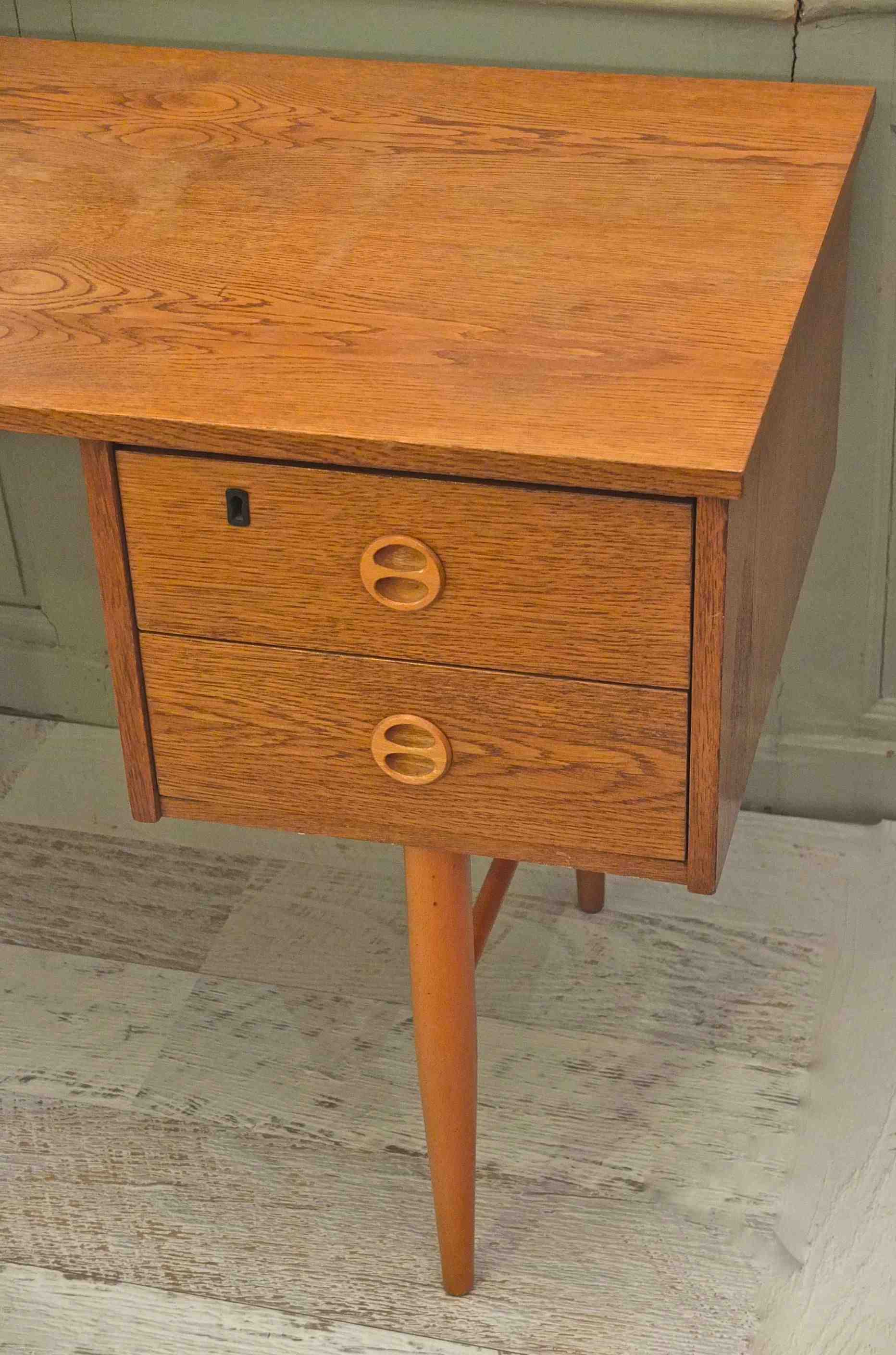 Slavia Vintage bureau allemand de style scandinave des années 60 vintage modèle "Essential" 2