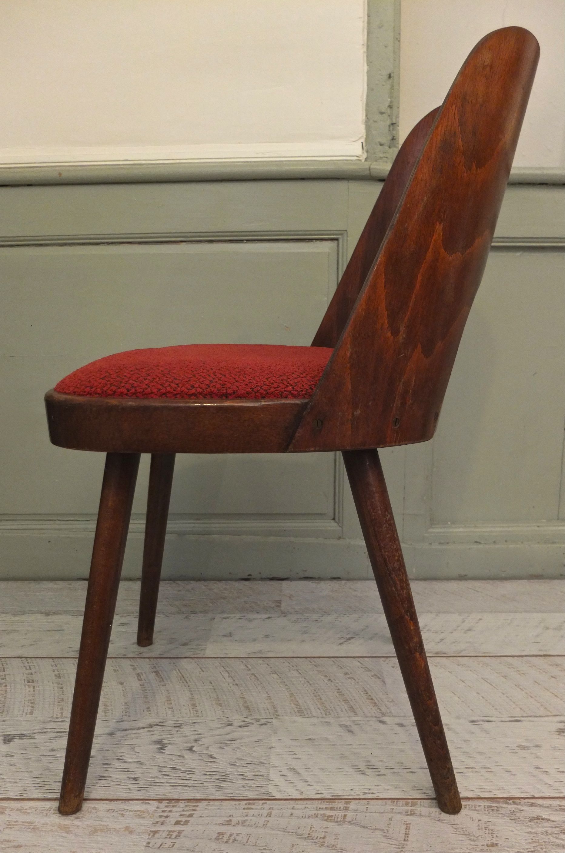 chaise en bois courbe Thonet Kavarna slavia vintage 2