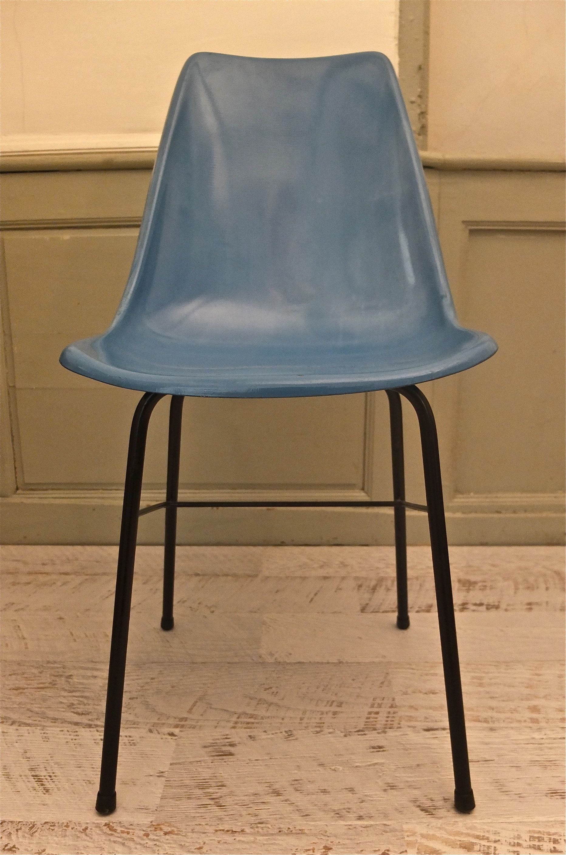 Slavia vintage chaise en fibre bleue tchèque modèle "Tram"
