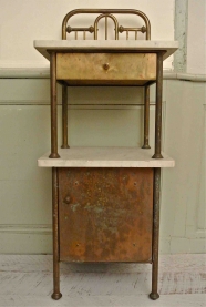 Table de chevet en laiton "Baden Baden"