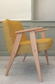 fauteuil "366" Jozef Chierowski - 366 Concept - "Loft "  MOUTARDE teinte chêne clair