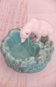 Ours blanc en céramique des années 60  "Eskimo"
