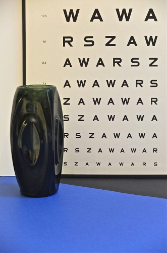 Vase en verre annees 60 Onyx slavia vintage