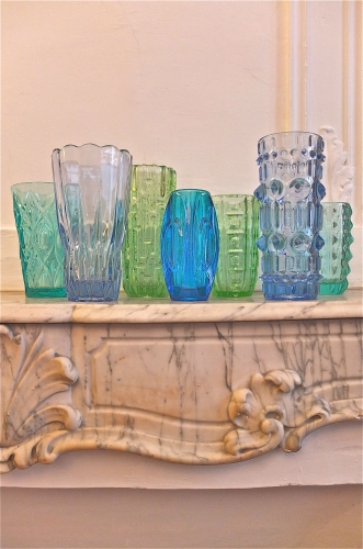 vase en verre bleu des annees 60 Isolda slavia vintage