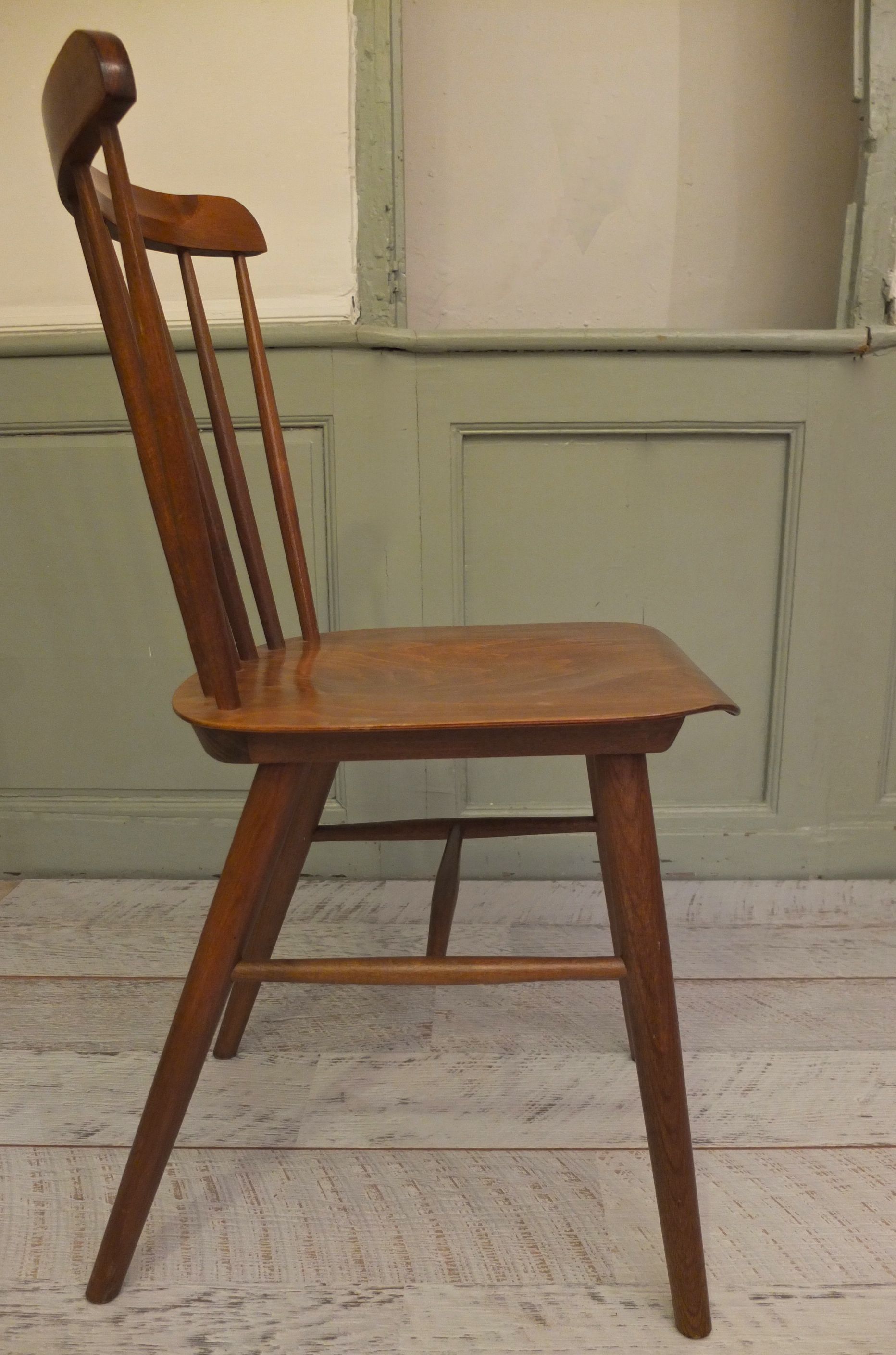 Slavia VintageSlavia Vintage chaise TON en bois de style scandinave modèle "Rybnik"