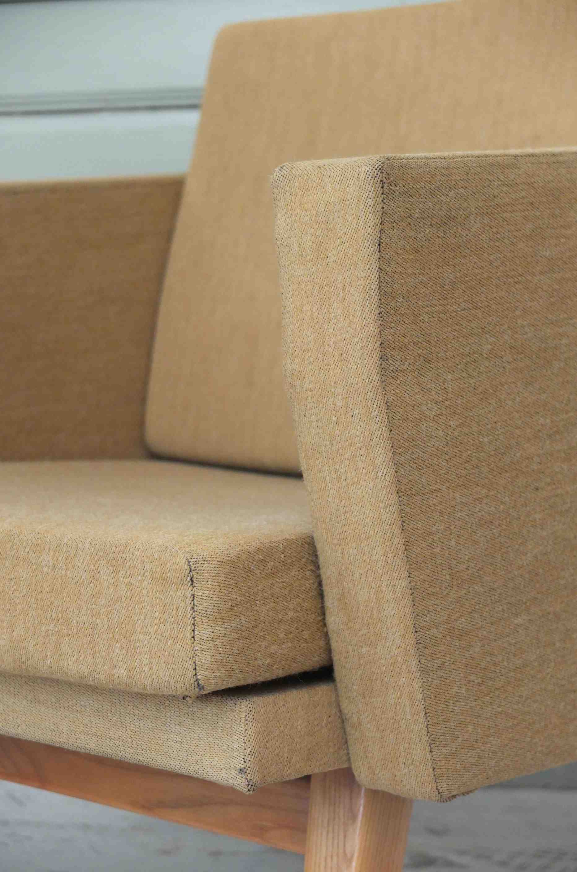 fauteuil tcheque des annees 60 au design fonctionnel sovietique mir slavia vintage 2