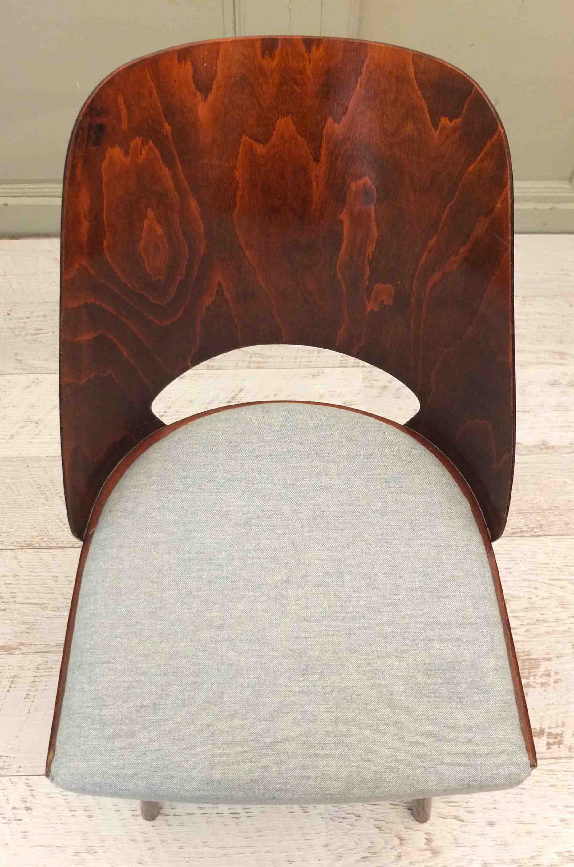 Slavia Vintage chaise Ton en bois thermoformé des années 60 vintage "Kava"  
