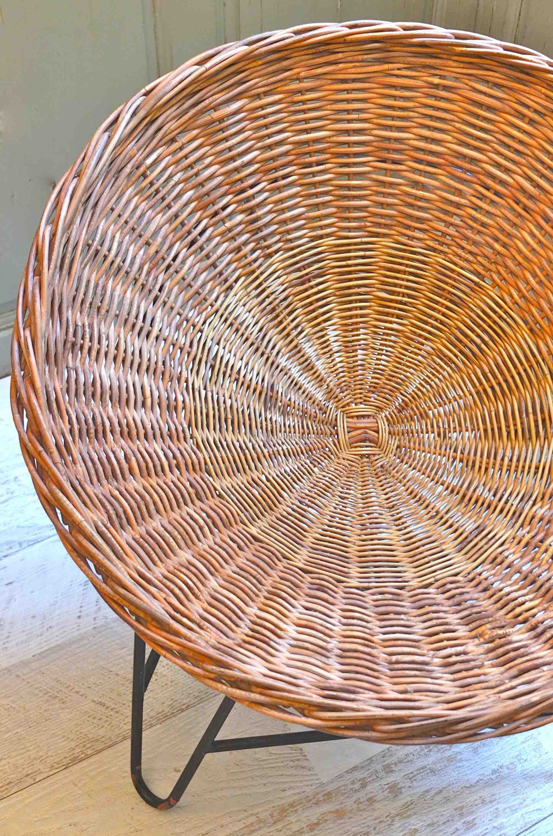 fauteuil rotin pietement metal de style Janine Abraham Bahia Slavia Vintage 2