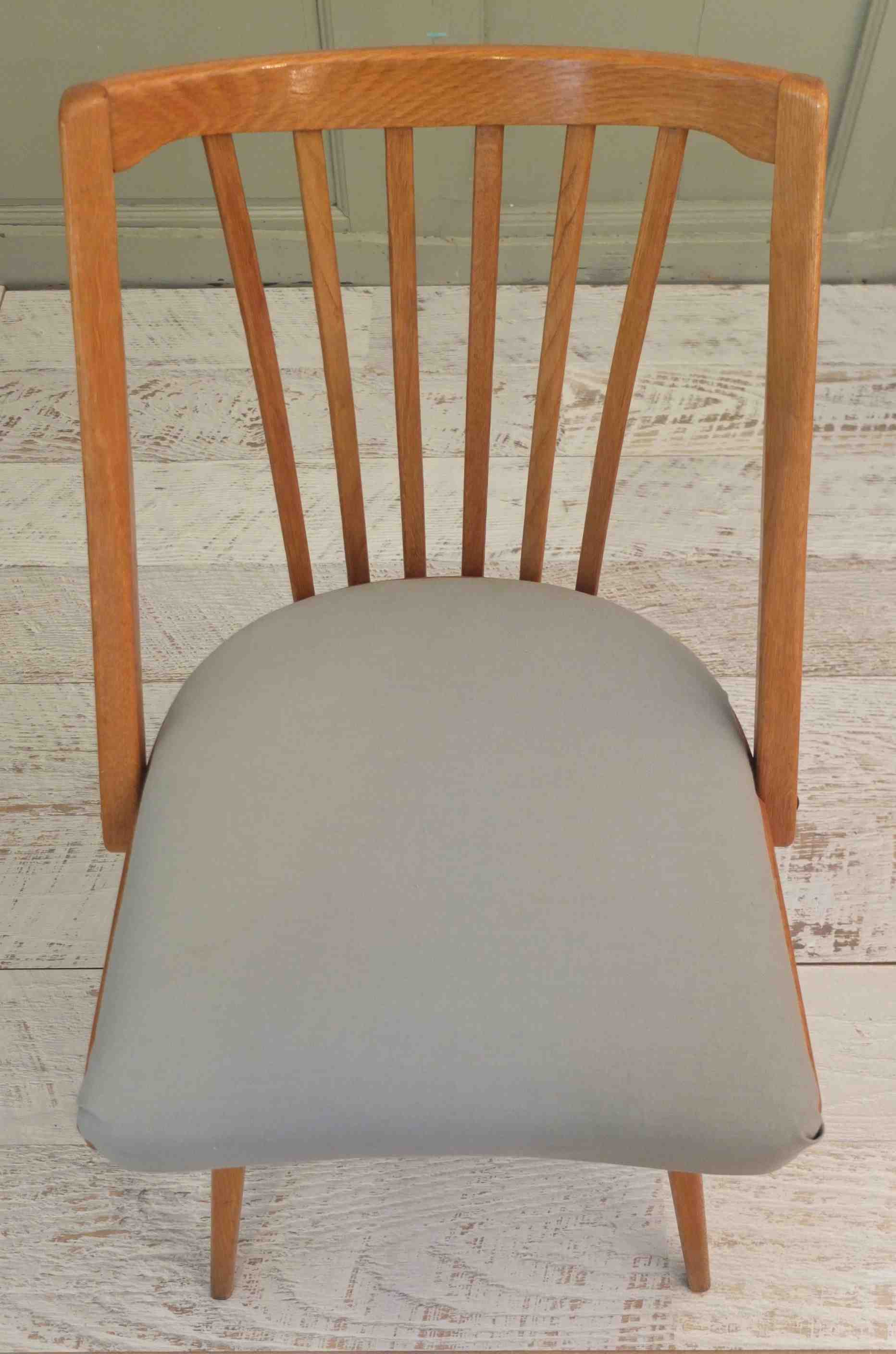 chaise de style scandinave Ton "Baltique" slavia vintage 12