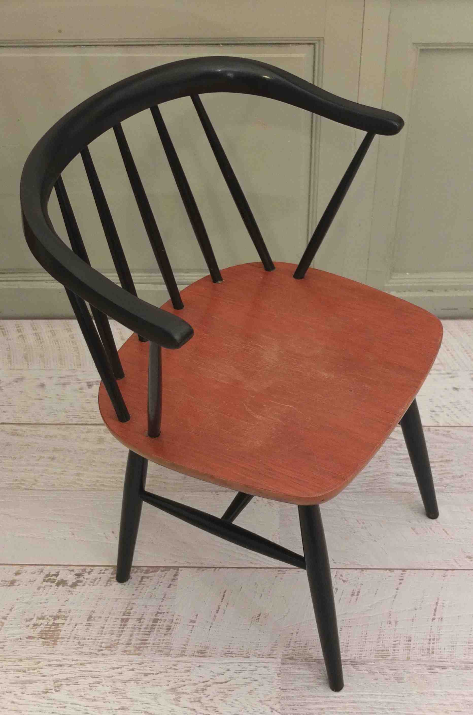 Slavia Vintage fauteuil vintage des annees 60 de ilmari Tapiovaara "Vaasa"