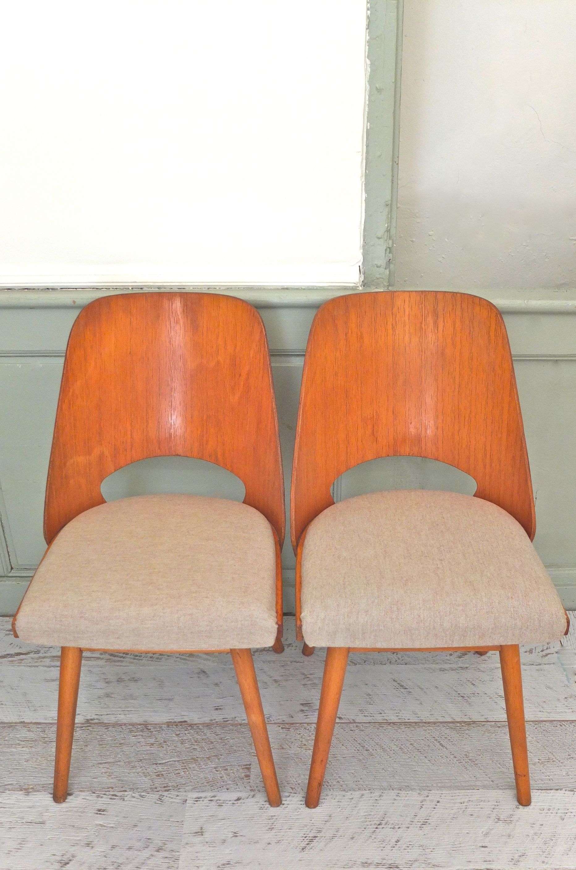 Chaises Ton dossier bois courbe Arco 4 Slavia Vintage