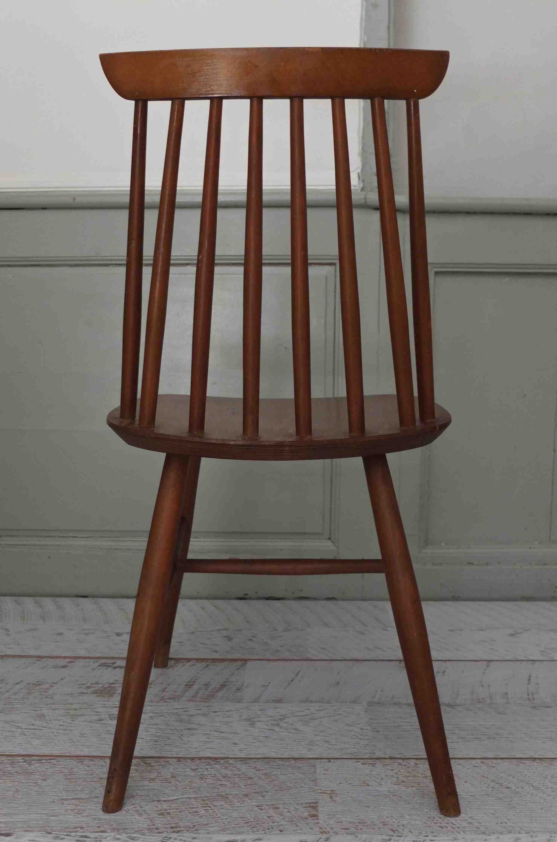 chaise vintage bois de style scandinave folk portland slavia vintage 6