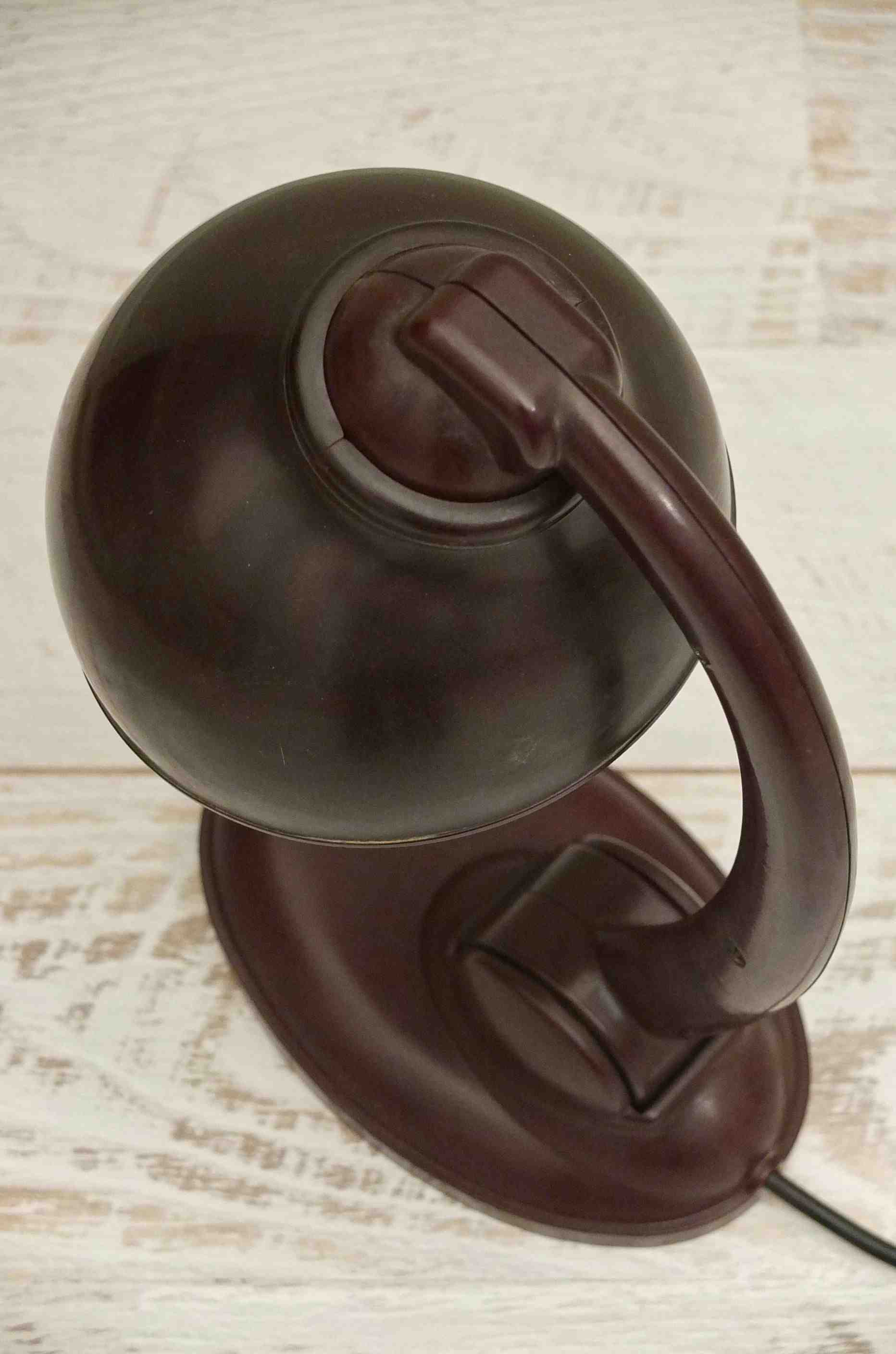 Slavia Vintage lampe en bakélite des années 40, design Eric Kirkham Cole "Bacall" lignes streamline