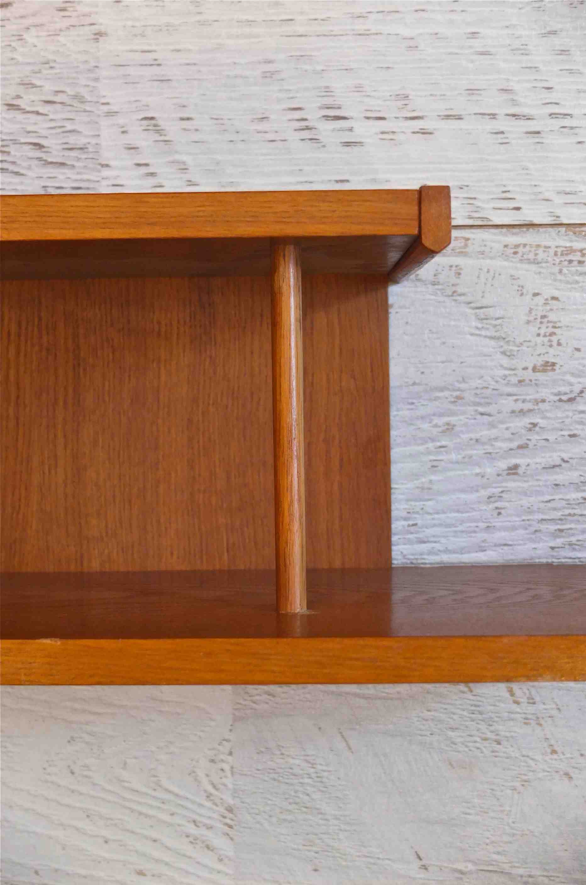 Slavia Vintage etagere en bois vintage de style moderniste "Architectural" 2