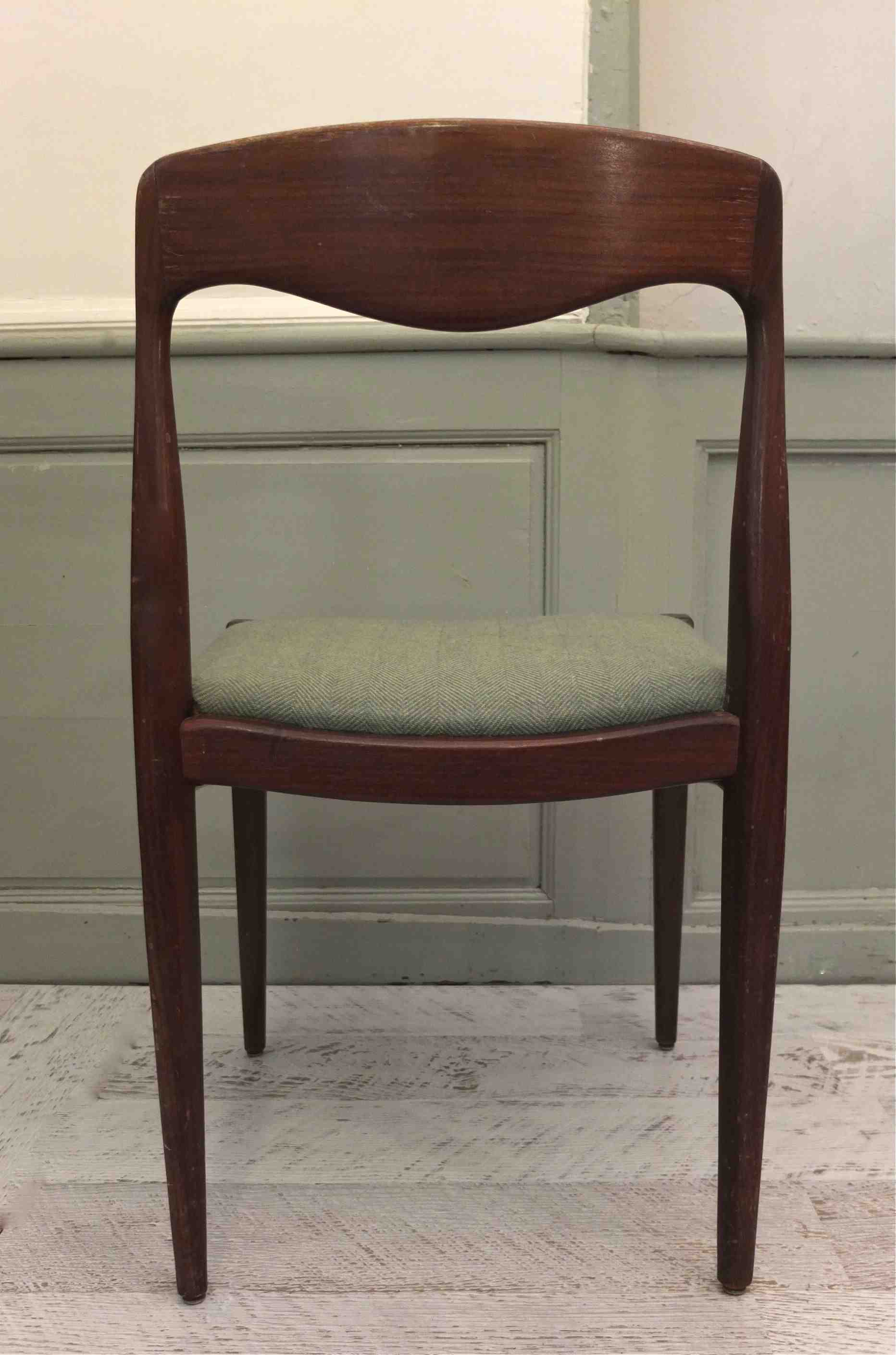 chaise de style scandinave vintage "herringbone" slavia vintage 5