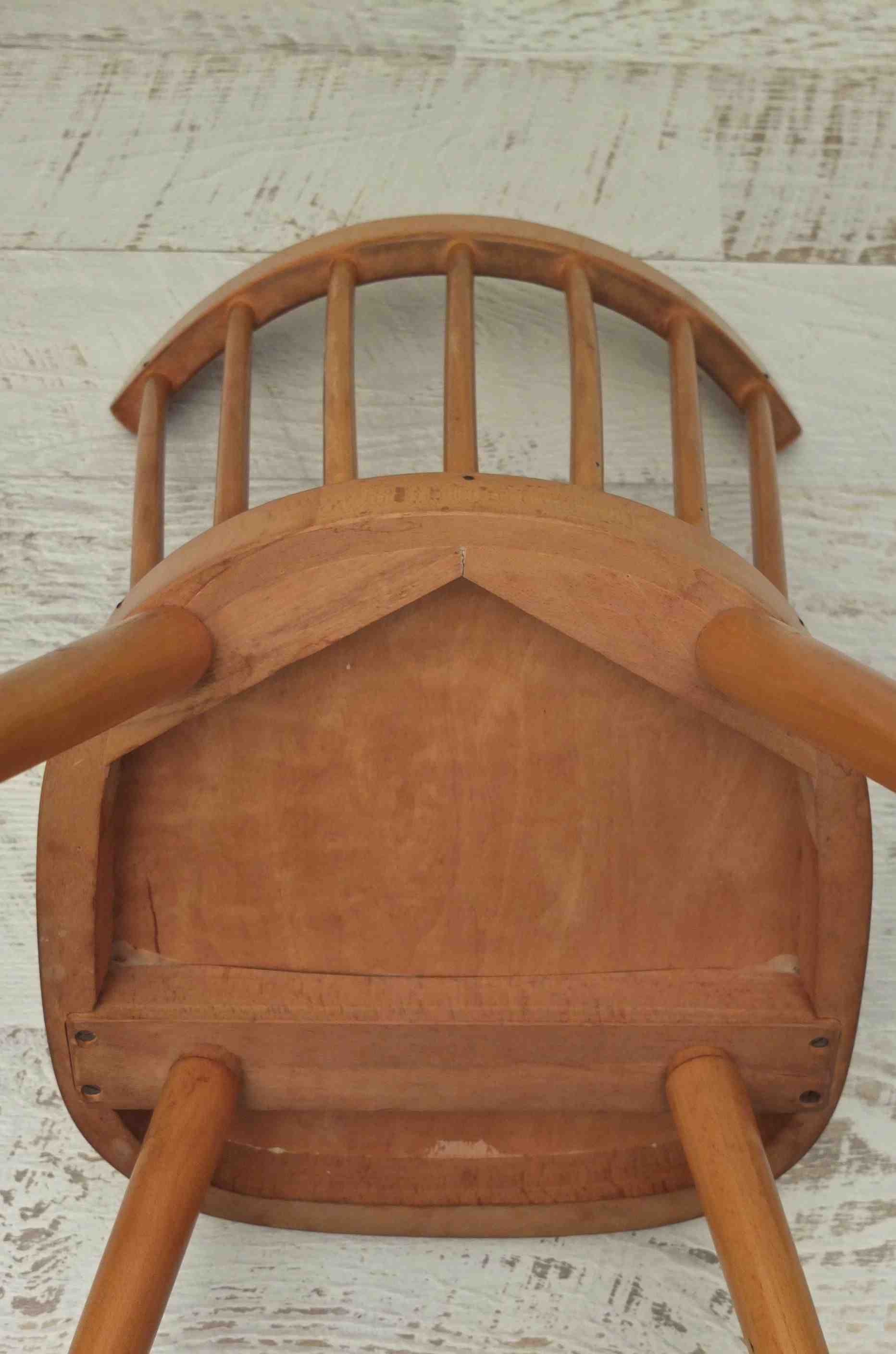 Slavia vintage chaise en bois dossier à barreaux style scandinave modèle vintage 50's "Big Sur"