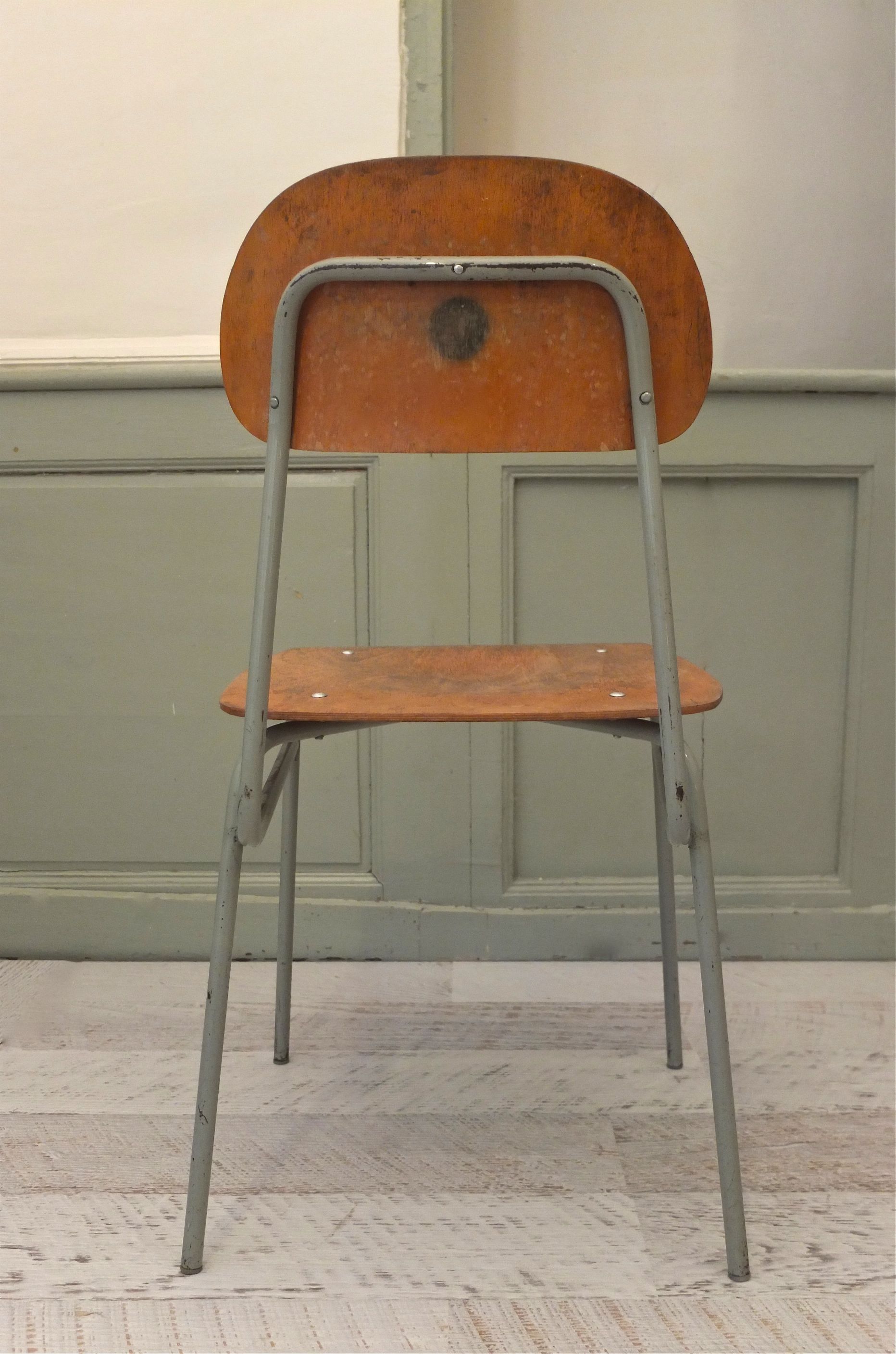 chaise_vintage_style_industriel_tchecoslovaque_slavia_vintage