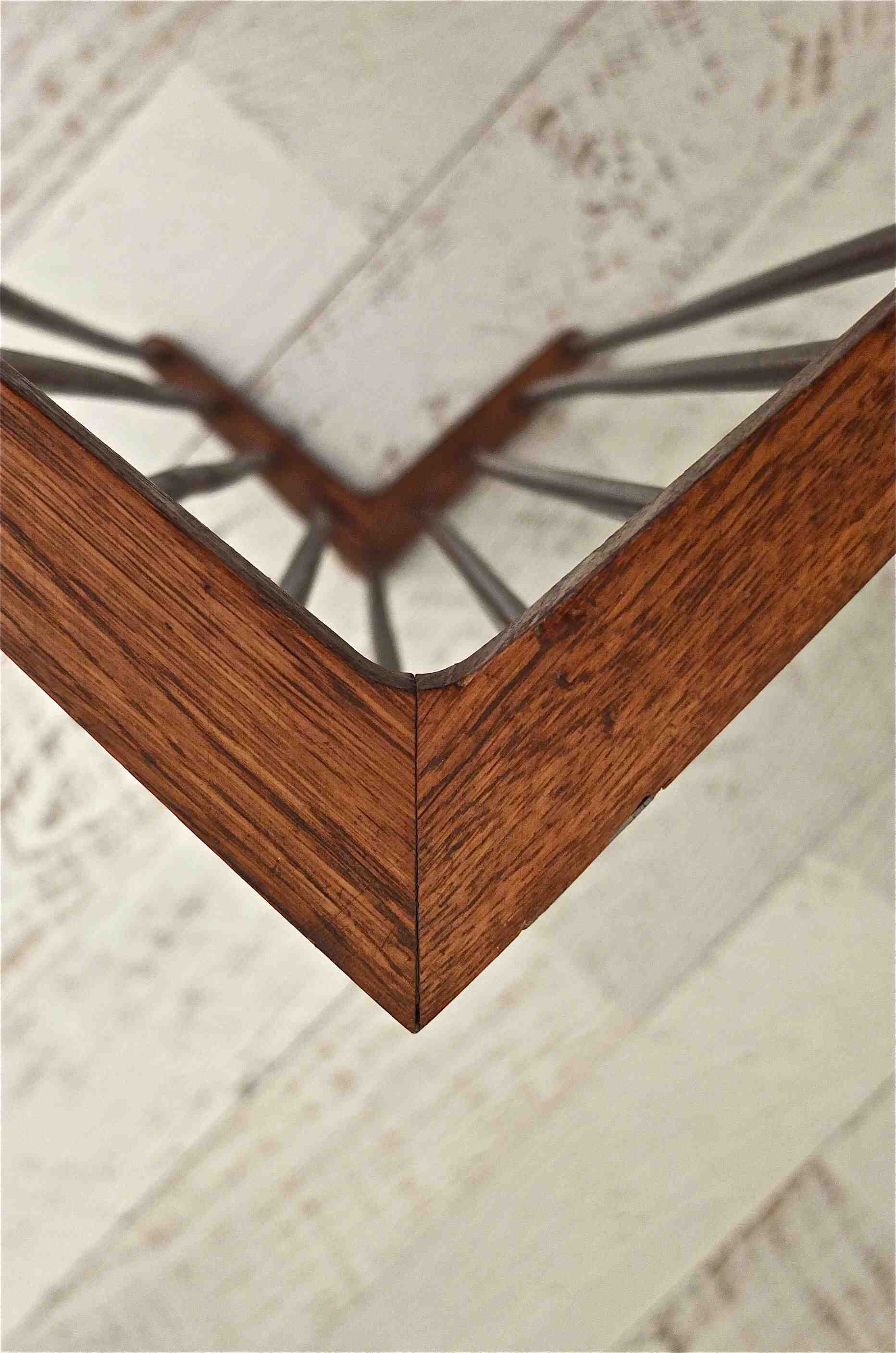 Slavia vintage détail angle porte-manteaux danois Klub années 50